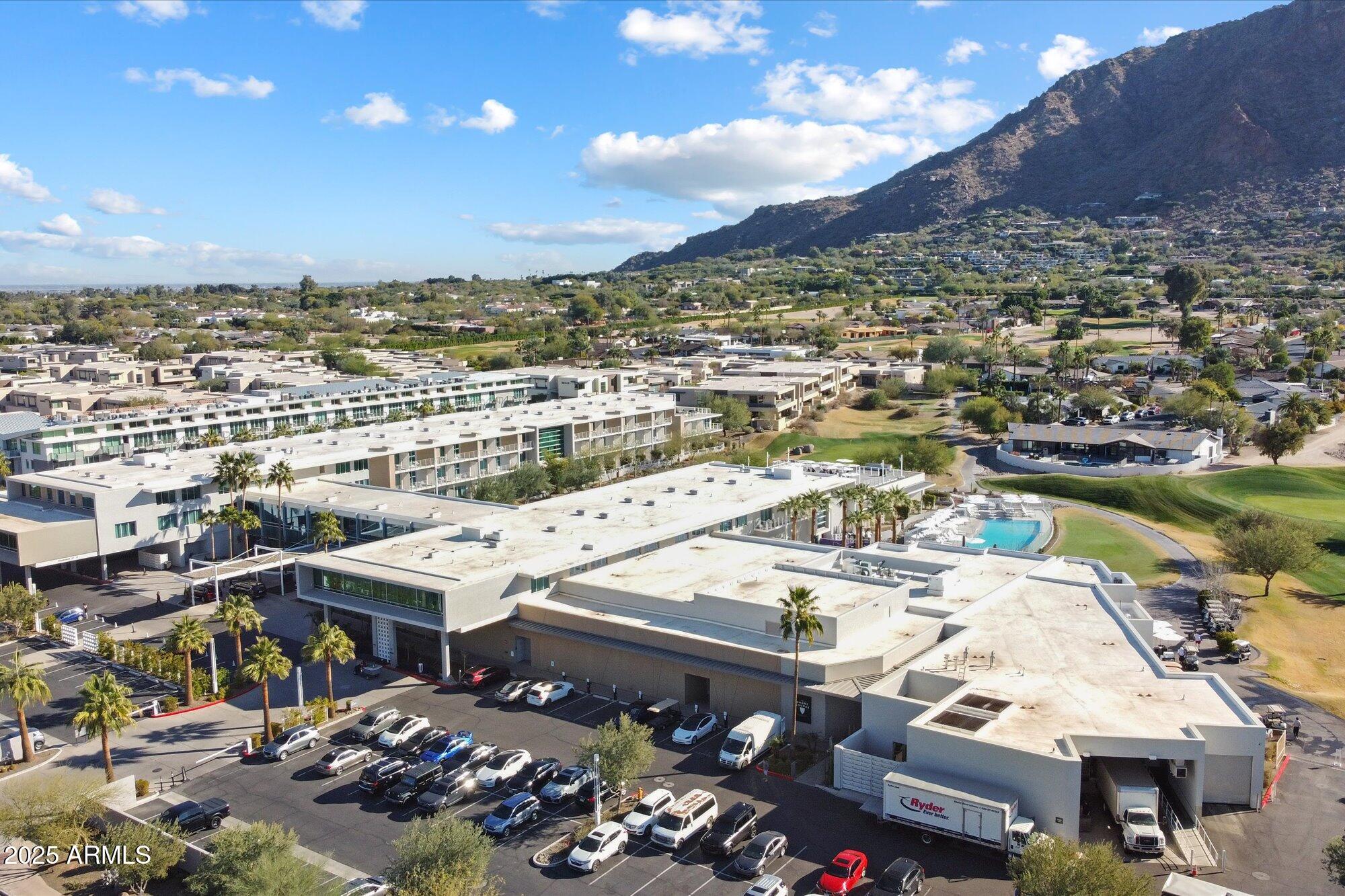 5455 E LINCOLN Drive 2009