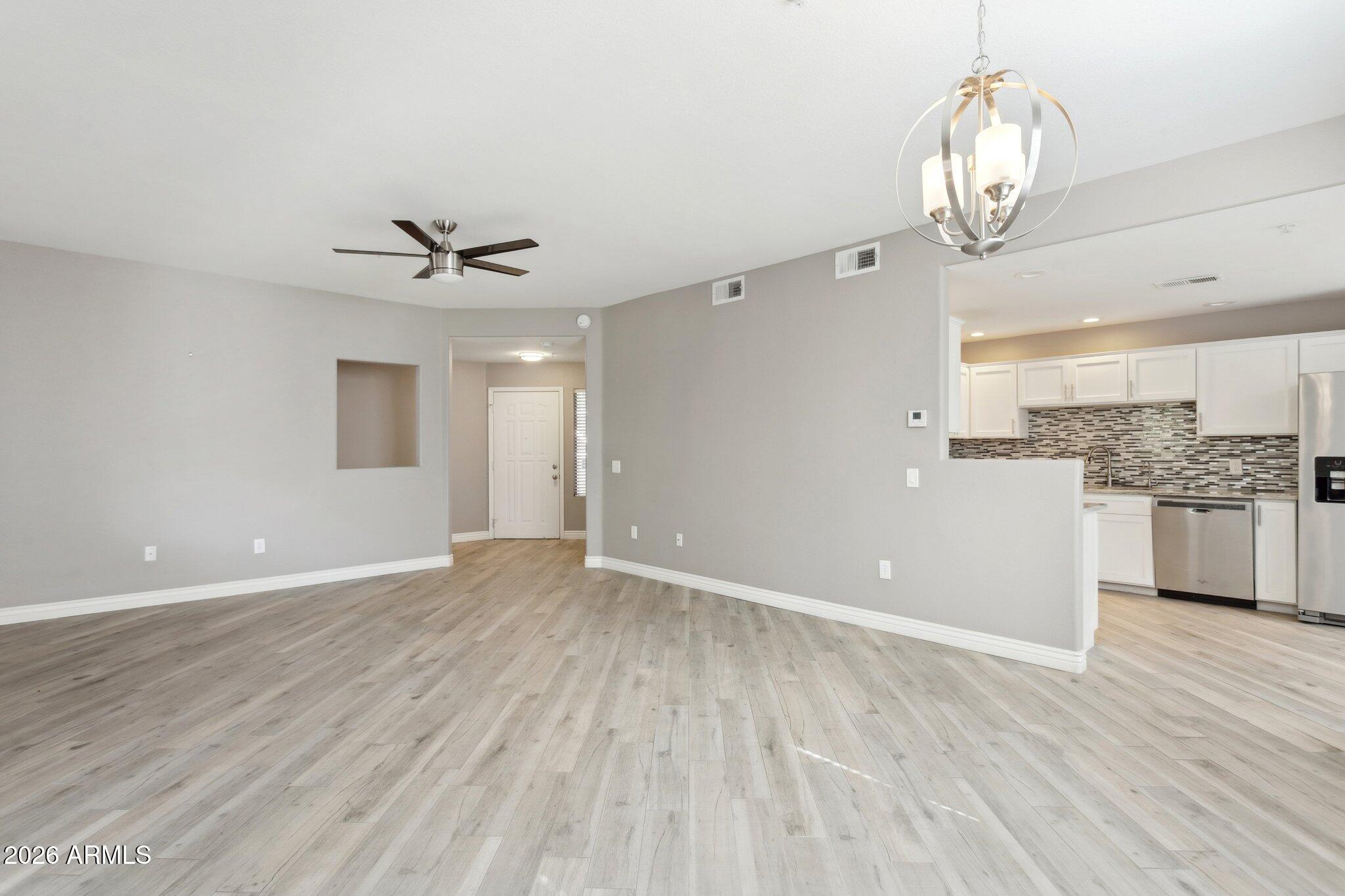 15252 N 100TH Street 1168