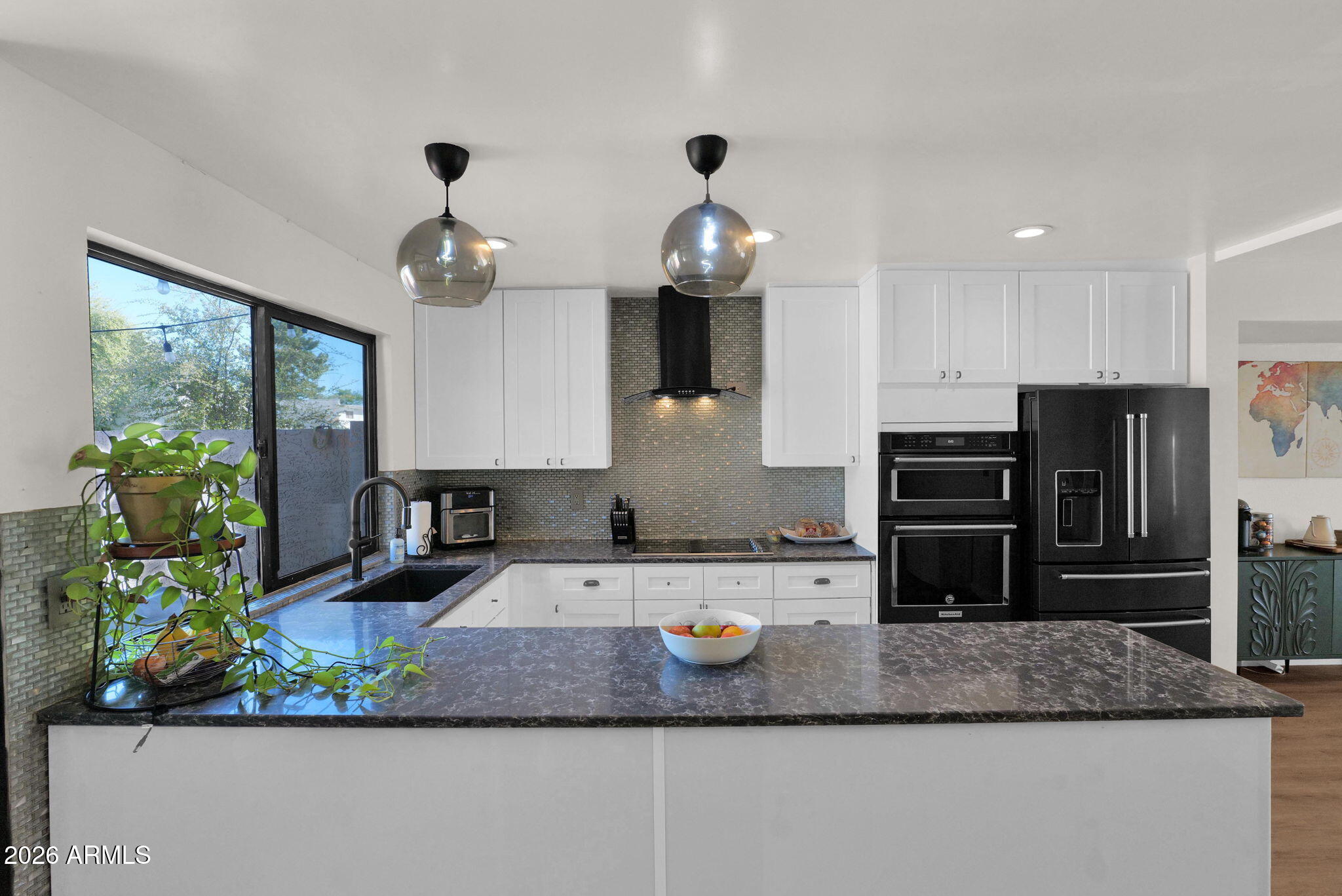 7742 E VERNON Avenue