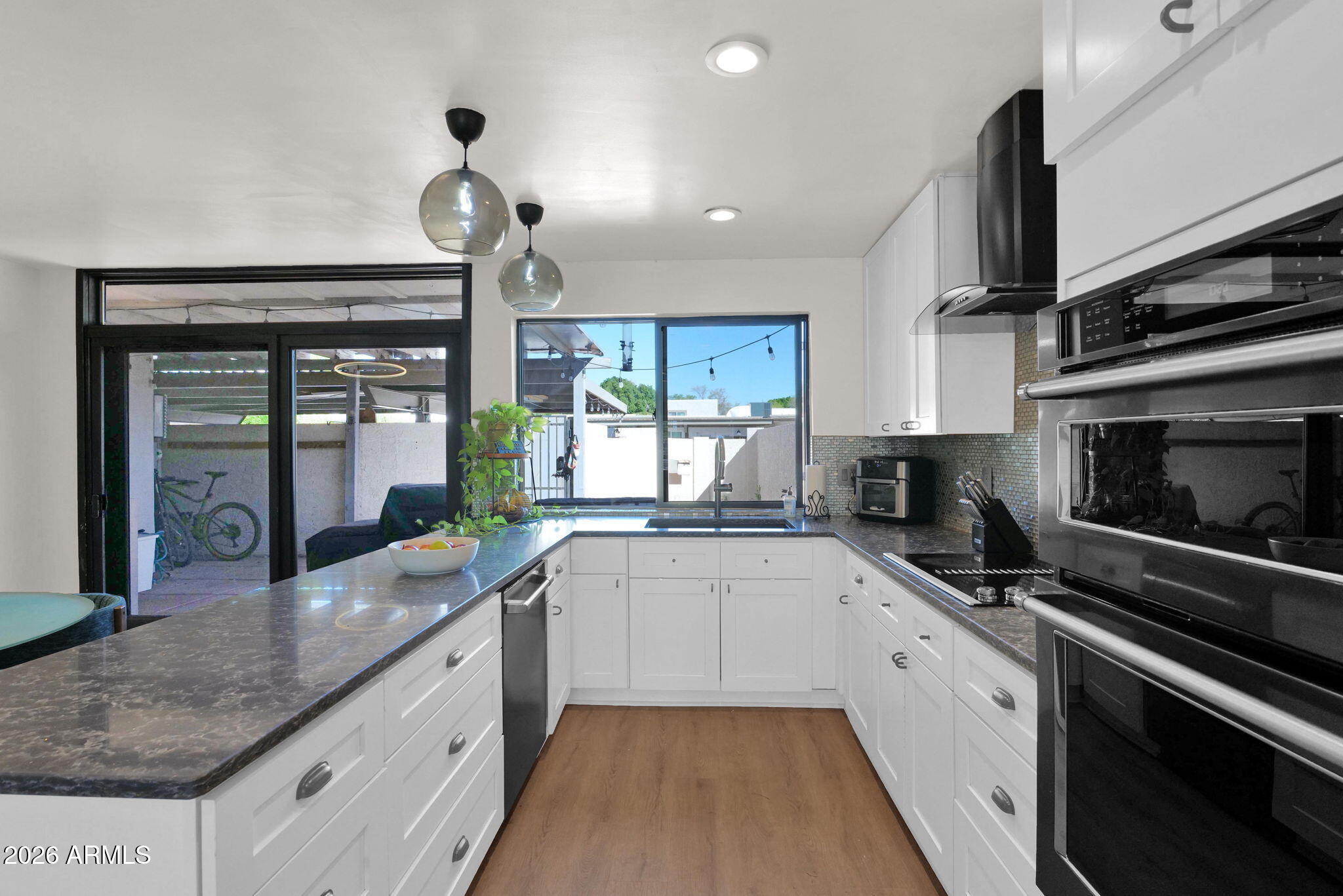 7742 E VERNON Avenue