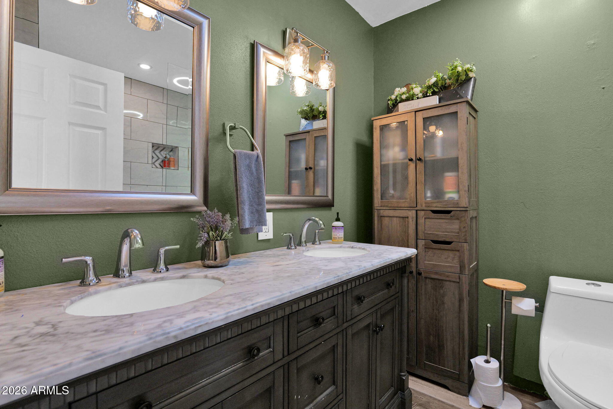 7742 E VERNON Avenue