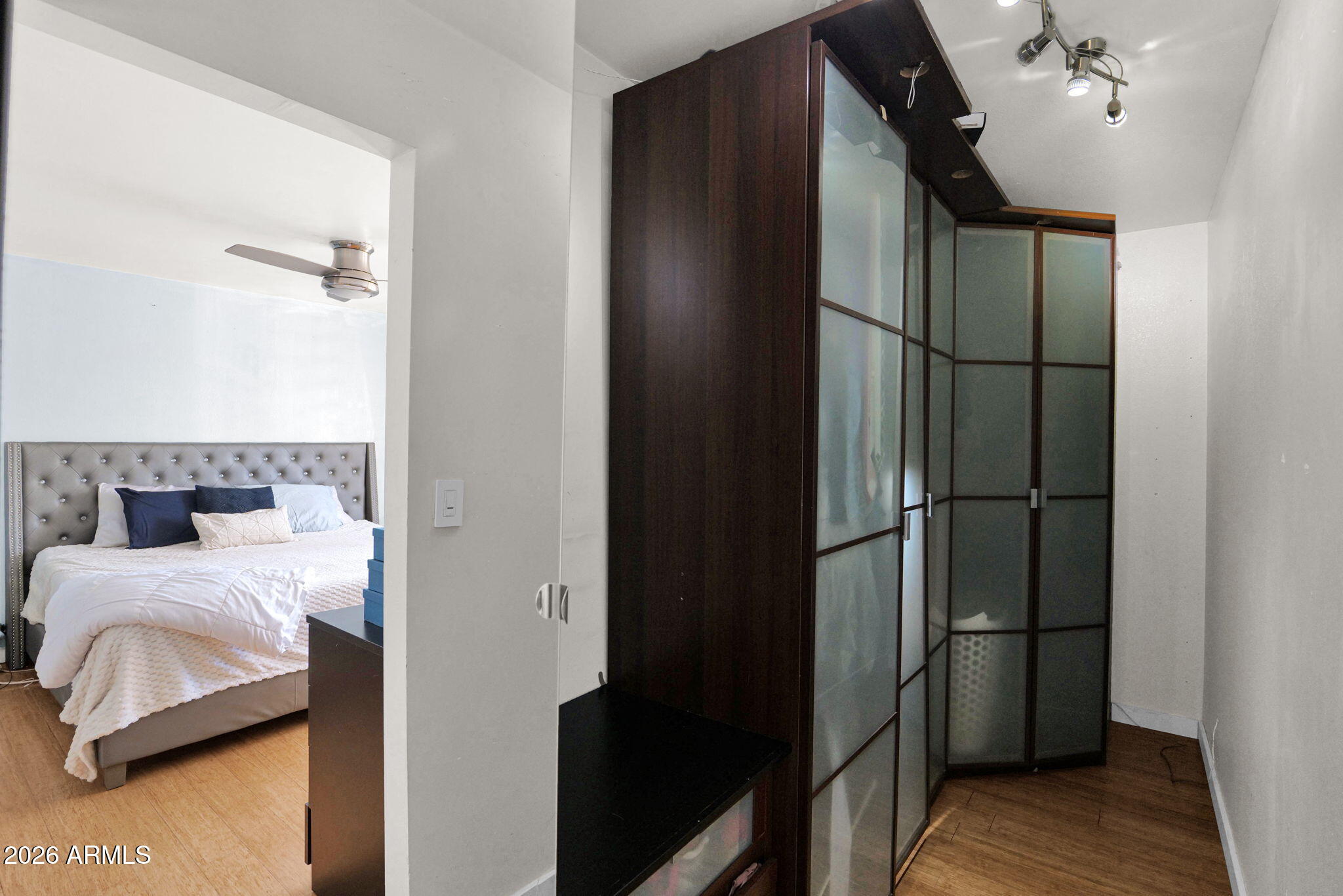 7742 E VERNON Avenue