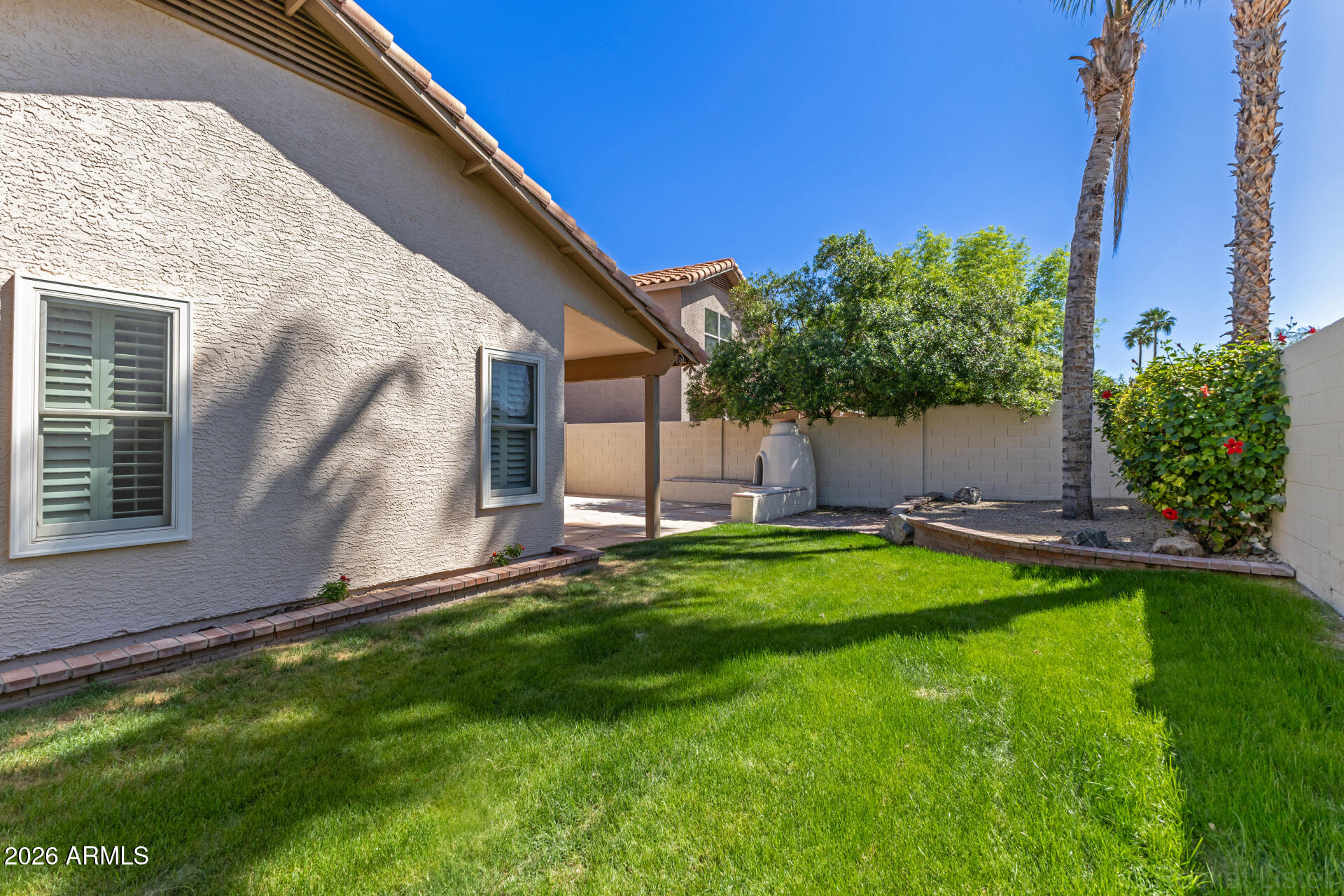 3335 W GOLDEN Lane