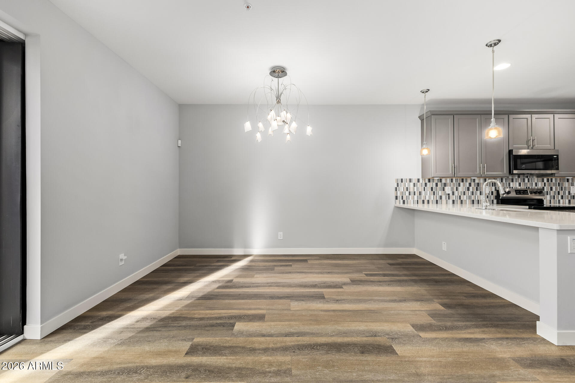 2315 E PINCHOT Avenue 126