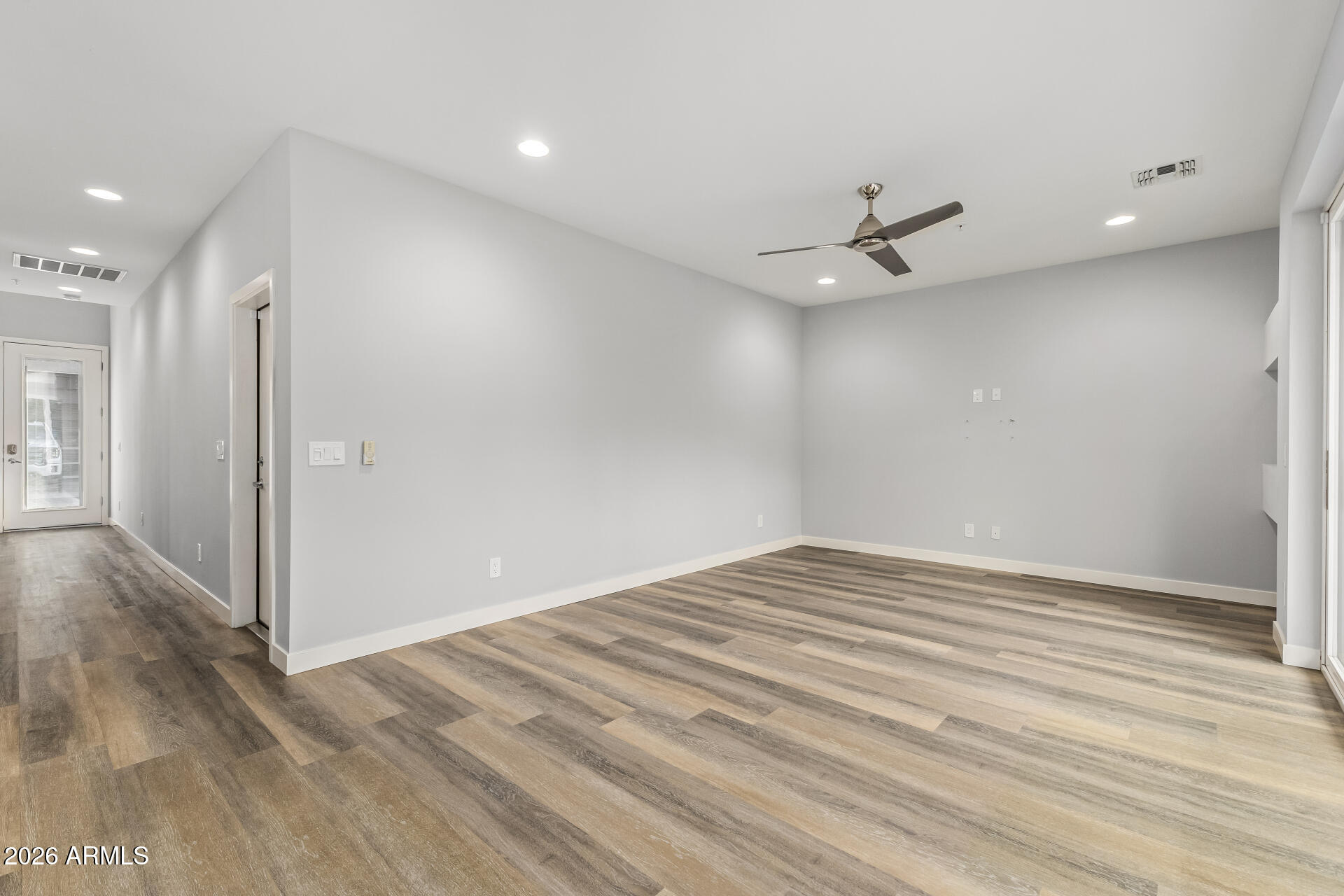 2315 E PINCHOT Avenue 126