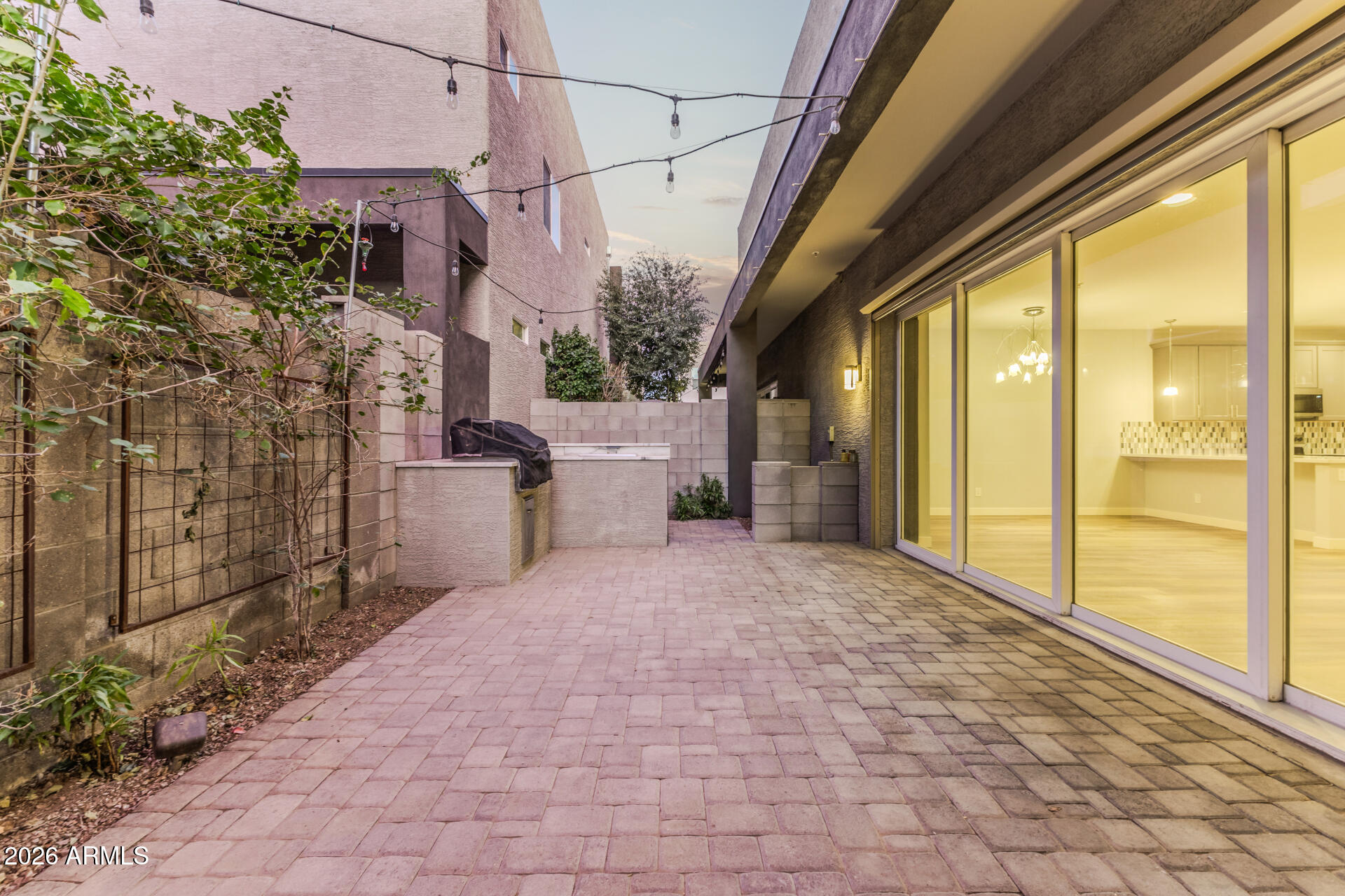 2315 E PINCHOT Avenue 126