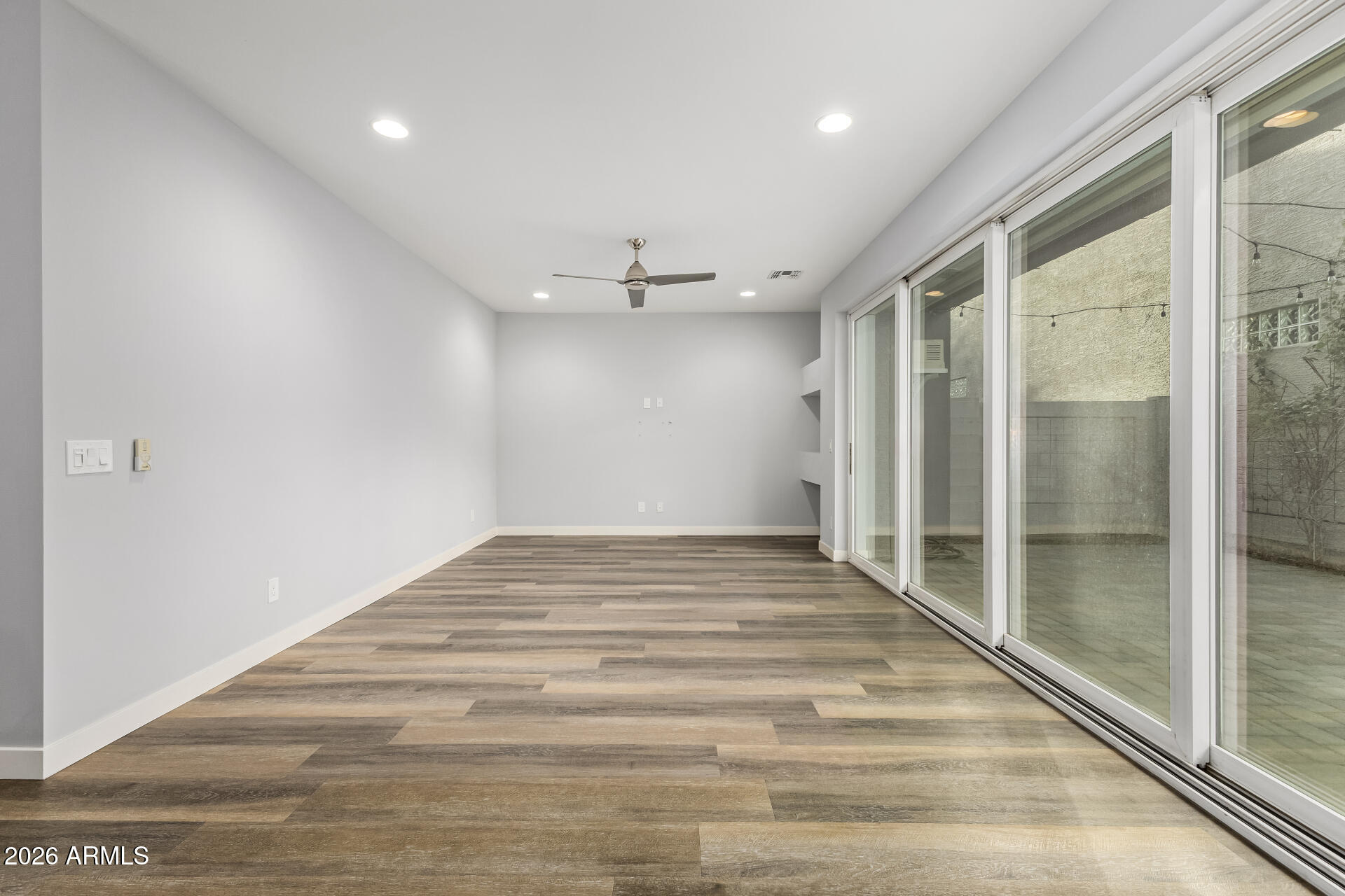 2315 E PINCHOT Avenue 126