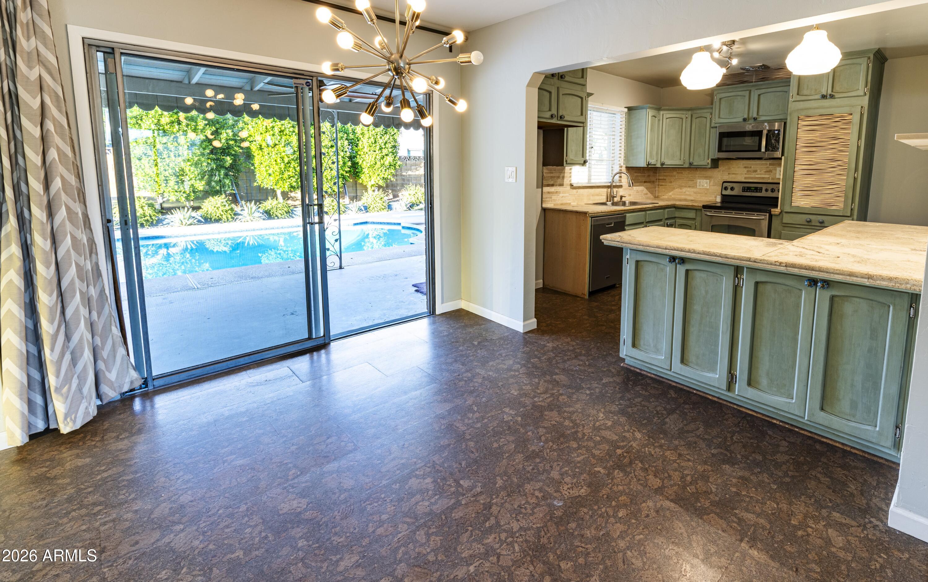 3506 E Fairmount Avenue