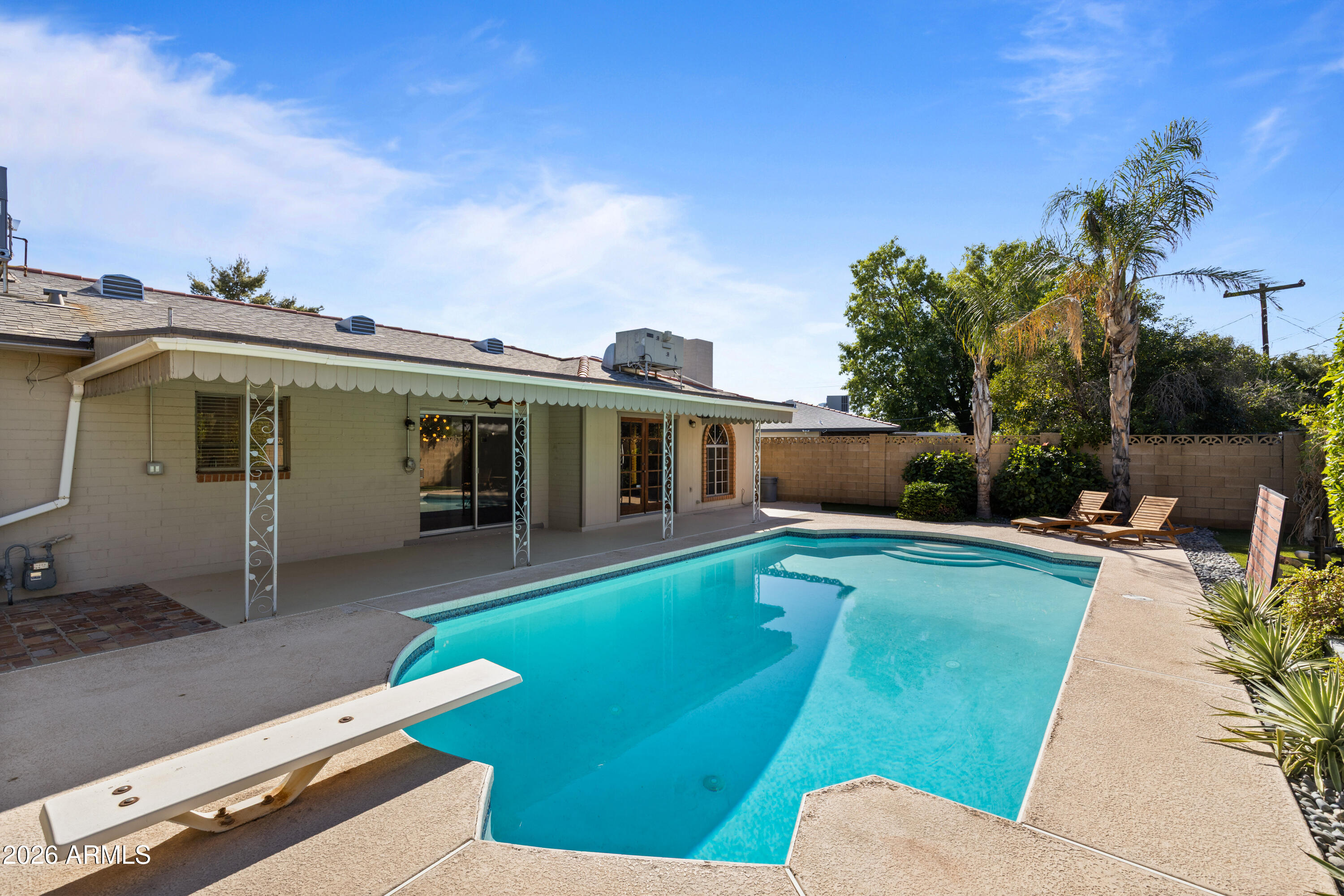 3506 E Fairmount Avenue