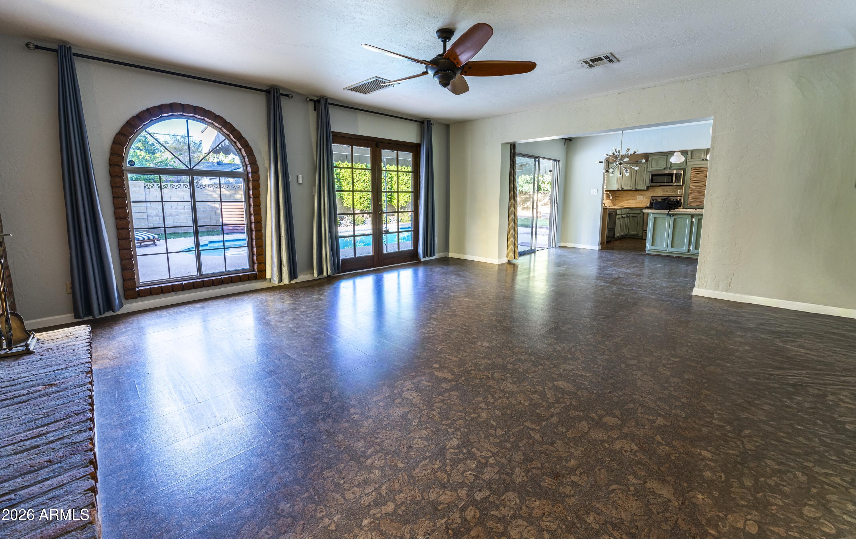 3506 E Fairmount Avenue