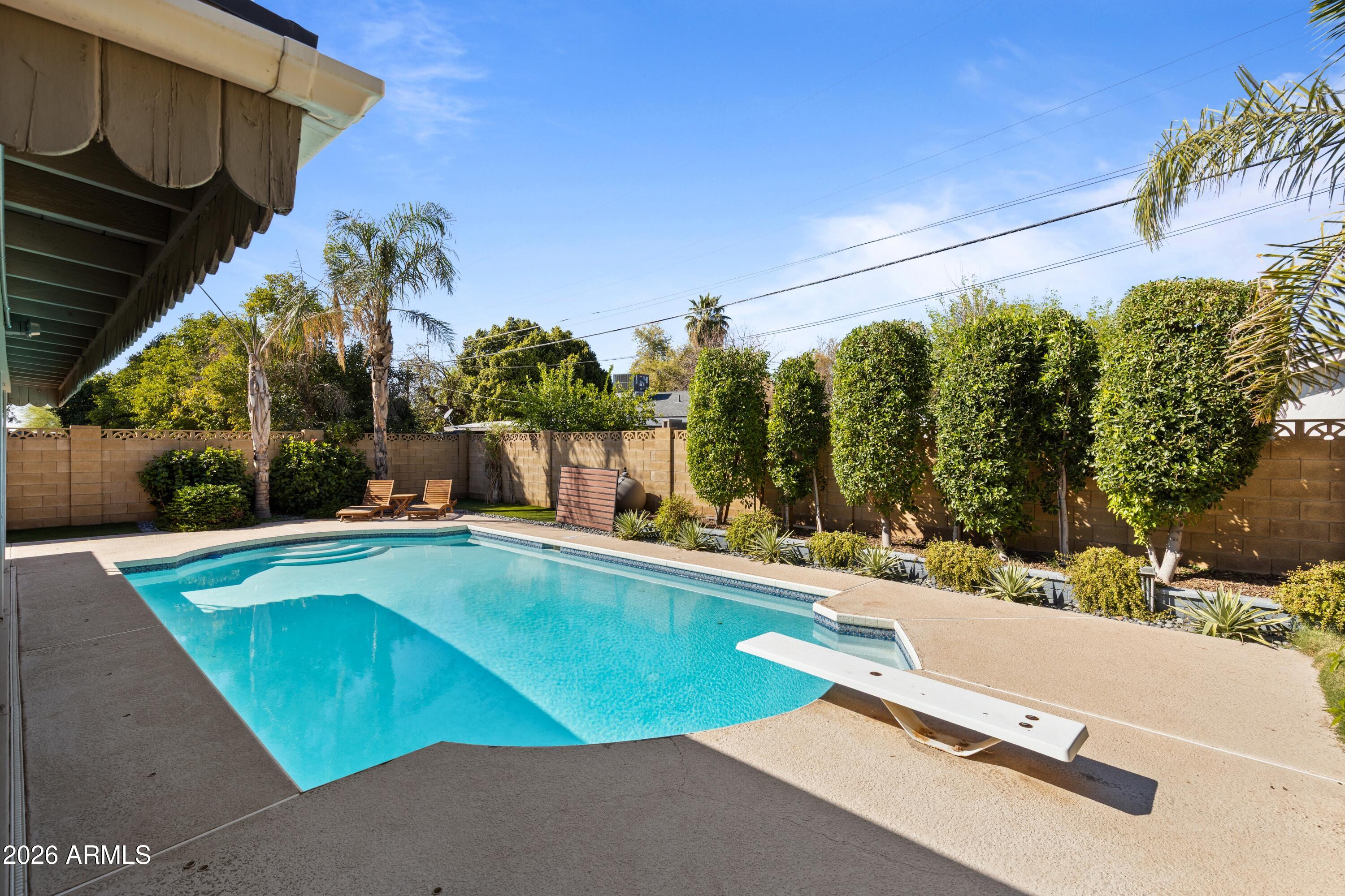 3506 E Fairmount Avenue