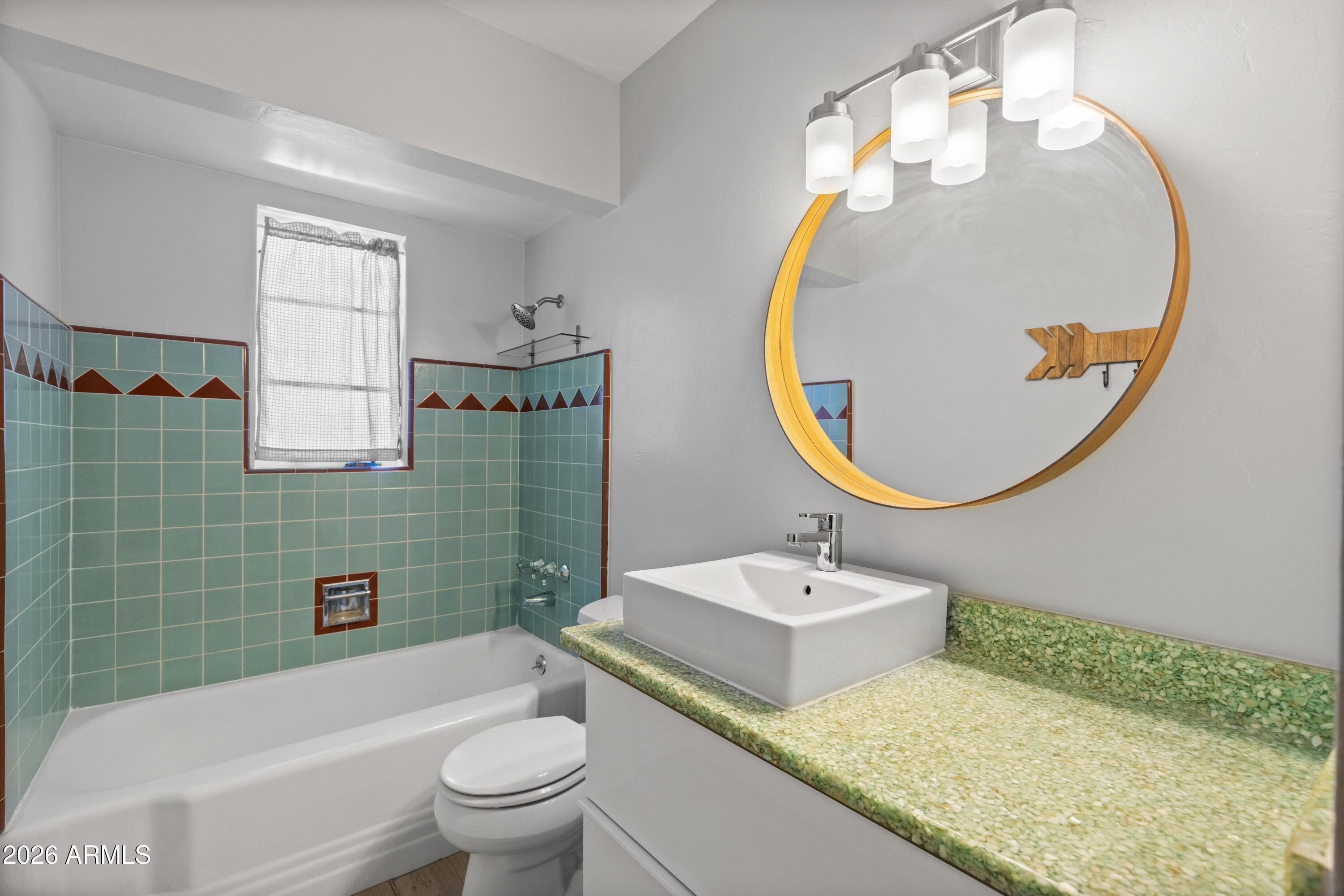 3506 E Fairmount Avenue