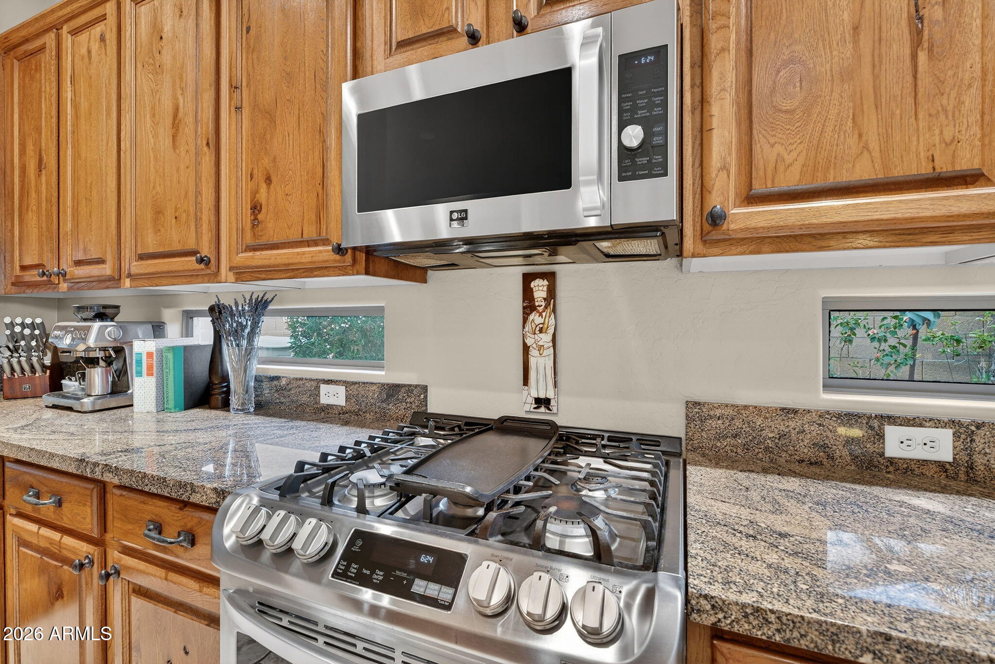 4155 E DUBOIS Avenue