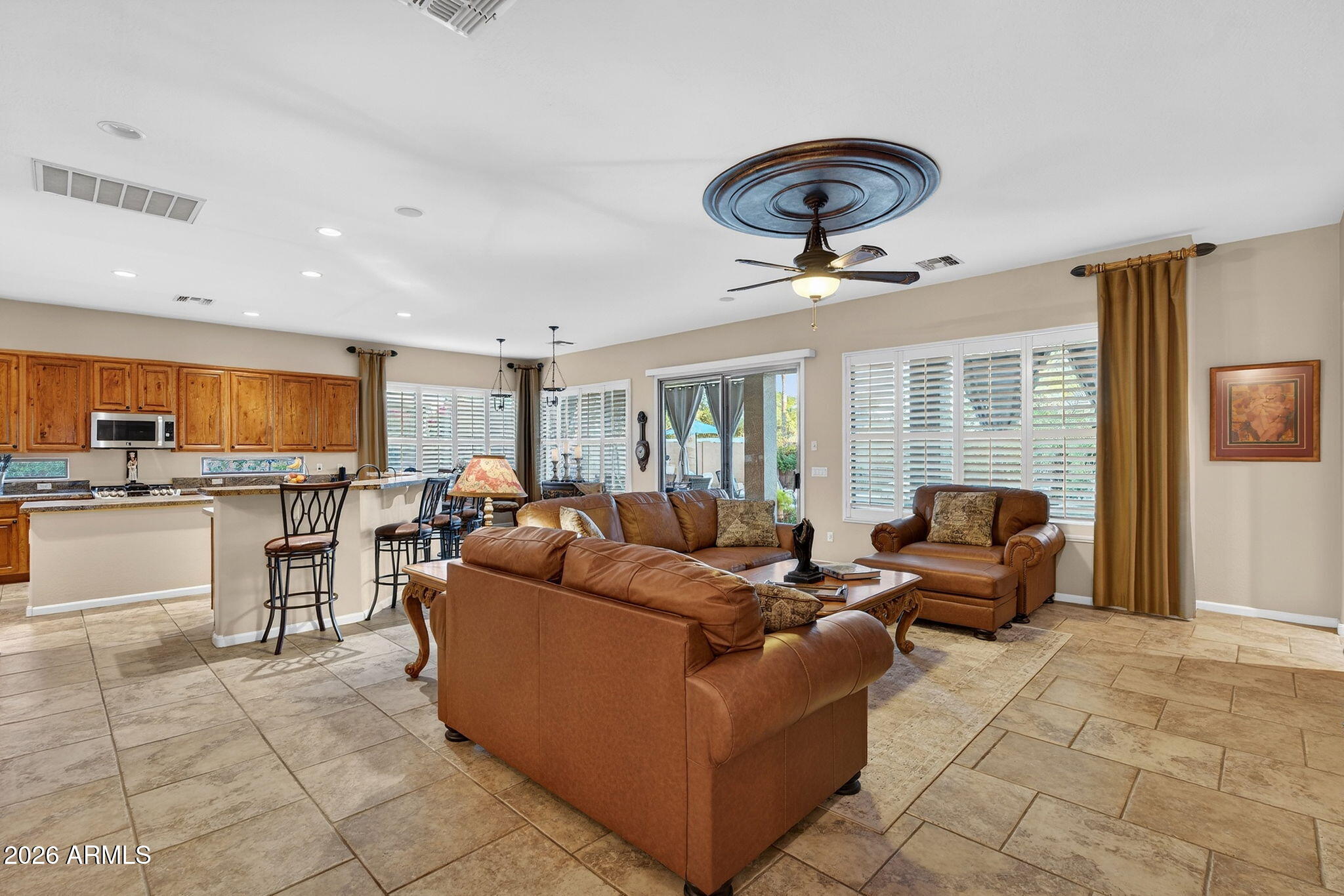 4155 E DUBOIS Avenue