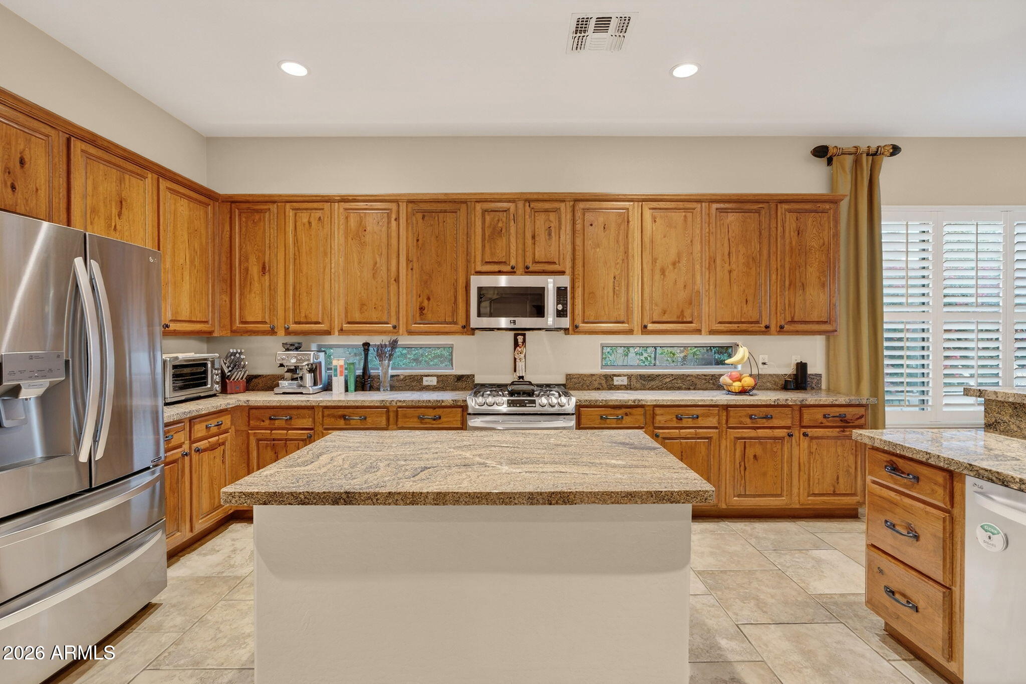 4155 E DUBOIS Avenue