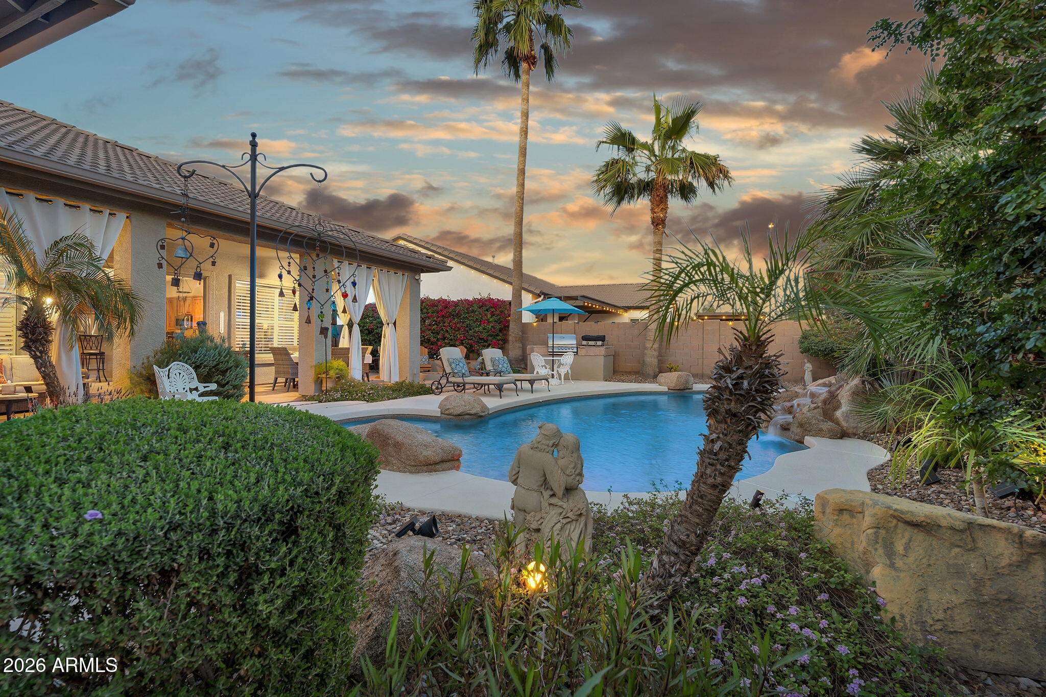 4155 E DUBOIS Avenue