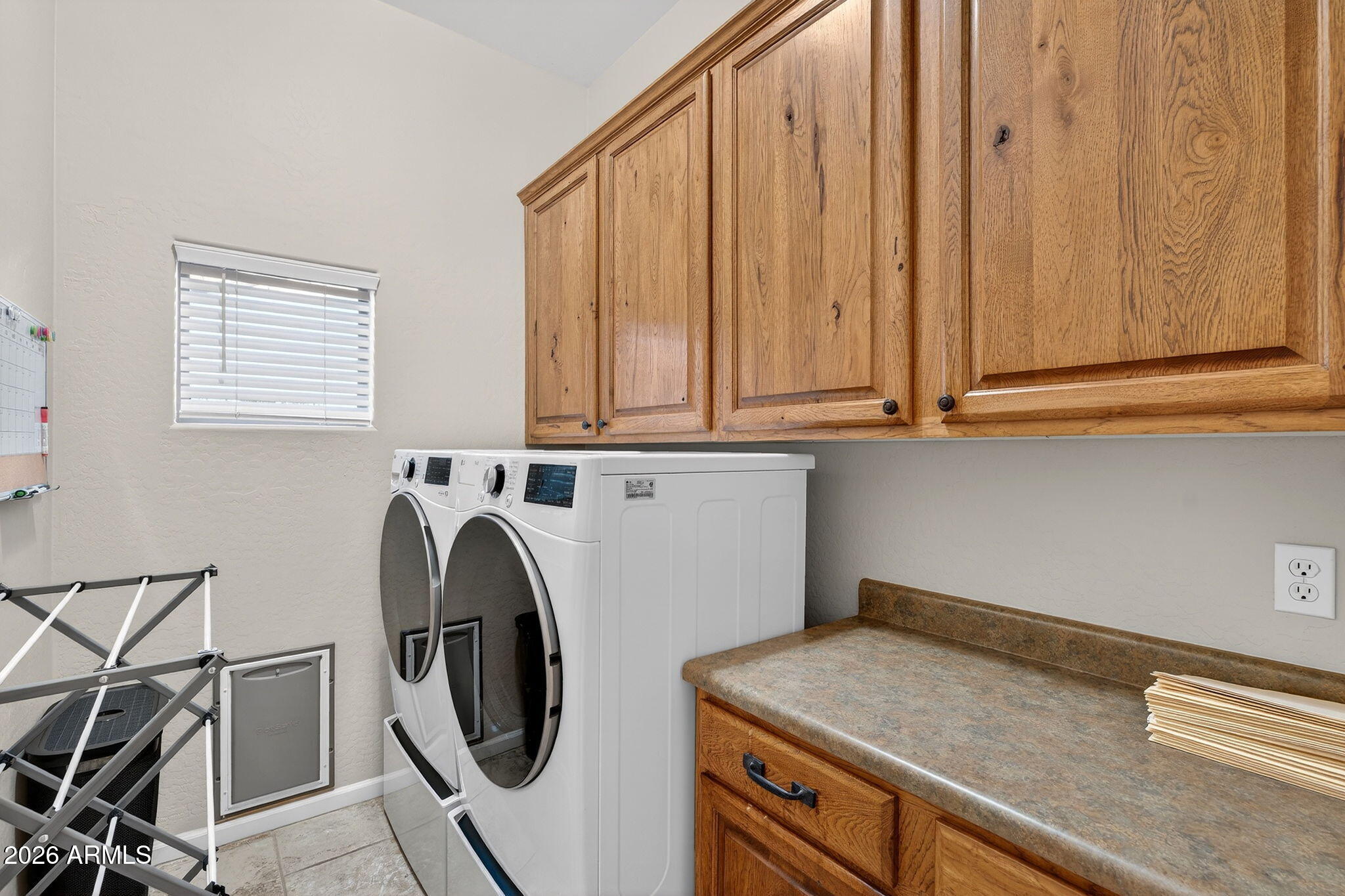 4155 E DUBOIS Avenue