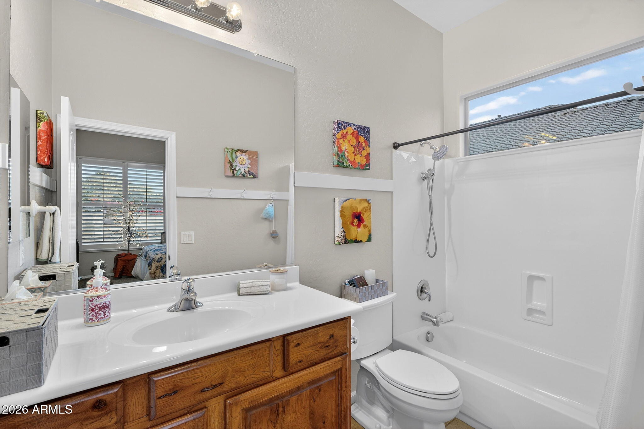 4155 E DUBOIS Avenue