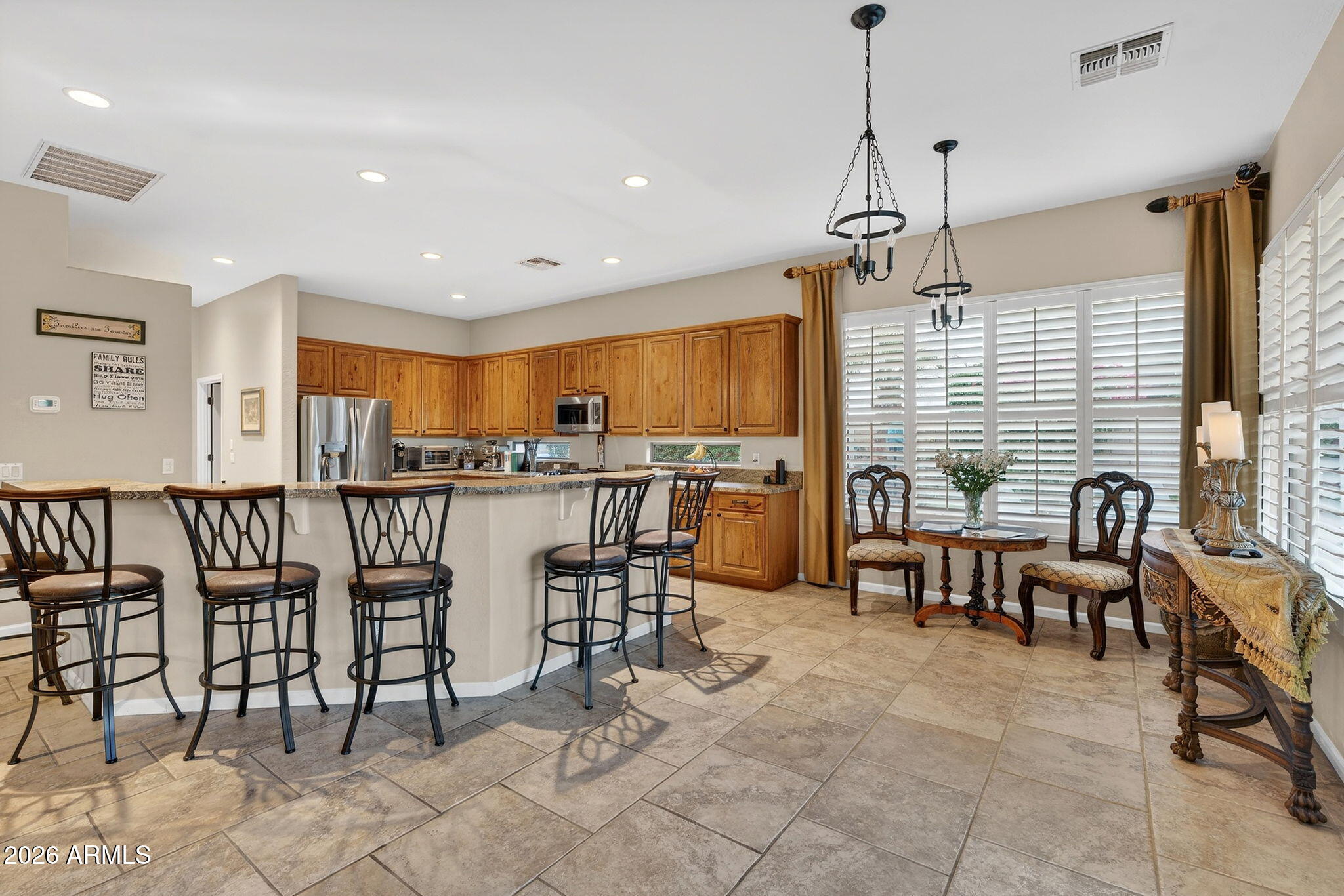 4155 E DUBOIS Avenue