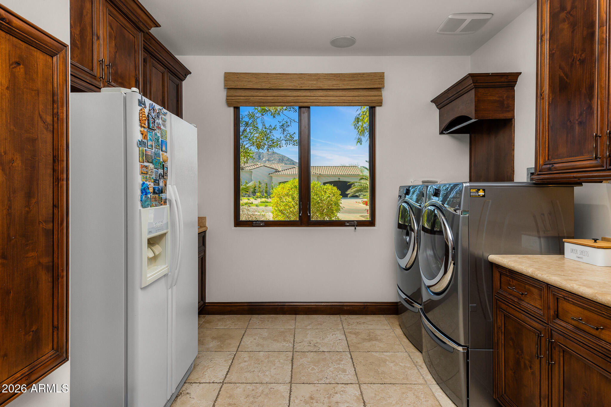 5401 E MOCKINGBIRD Lane