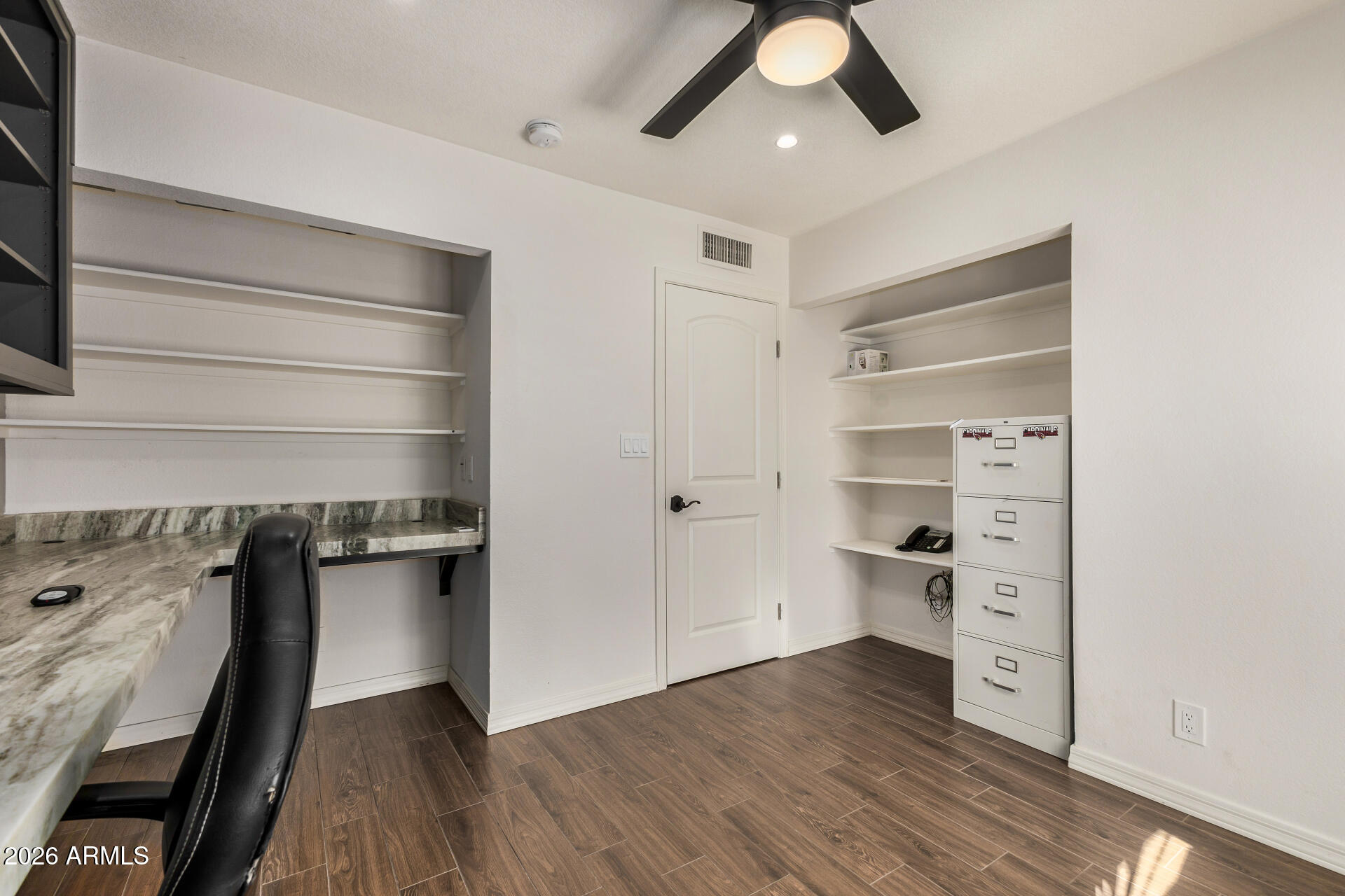 10710 E CLINTON Street