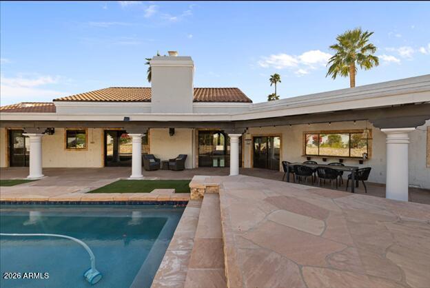 6332 E VISTA Drive