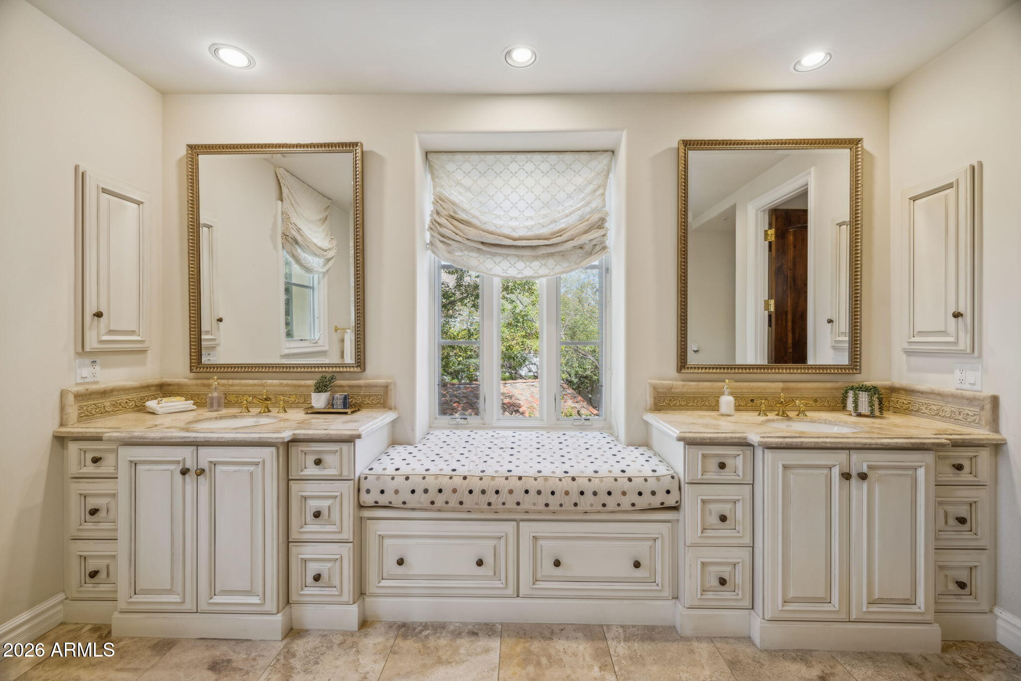 10310 E Sierra Pinta Drive