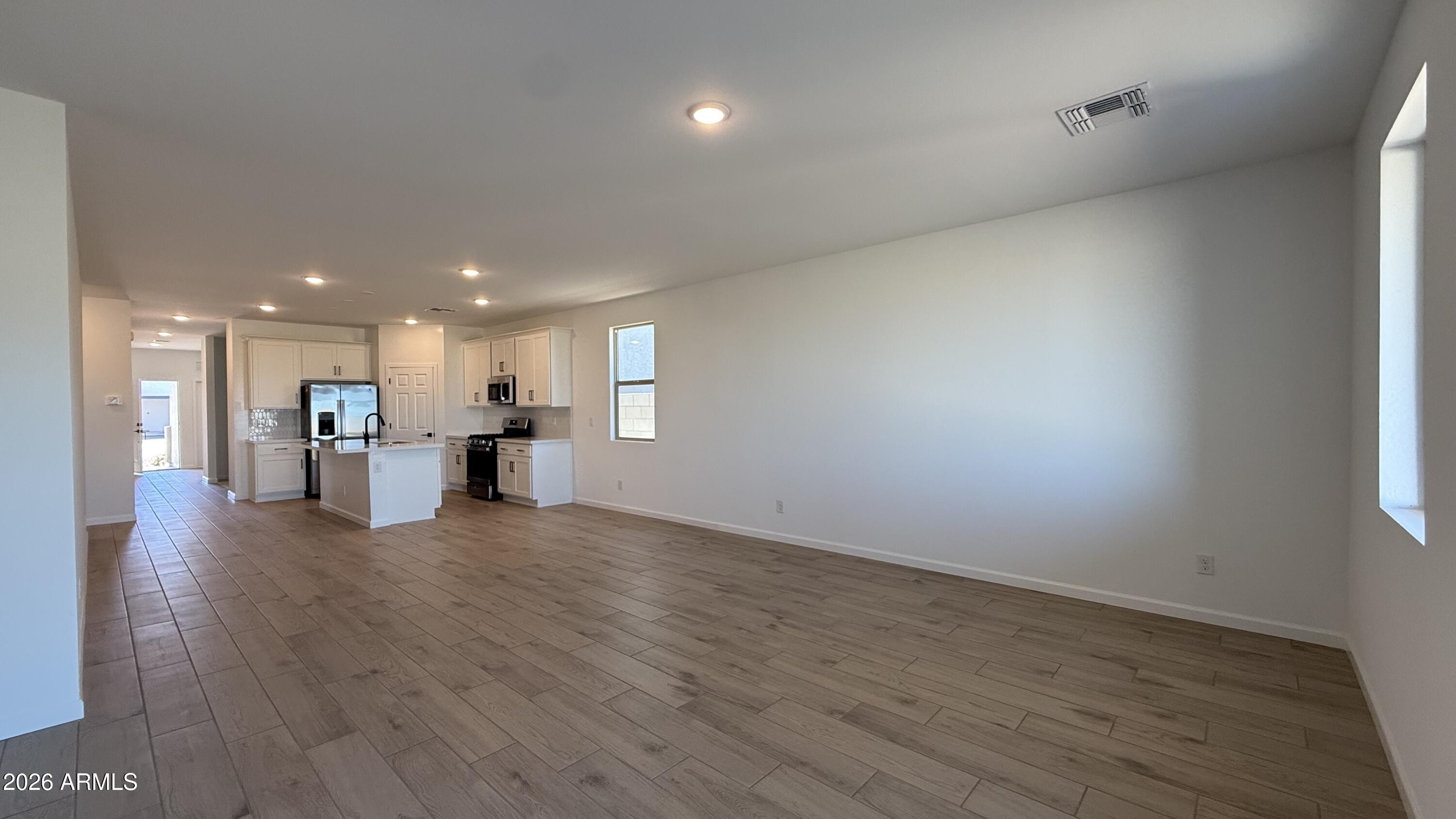 47372 W KENNER Drive