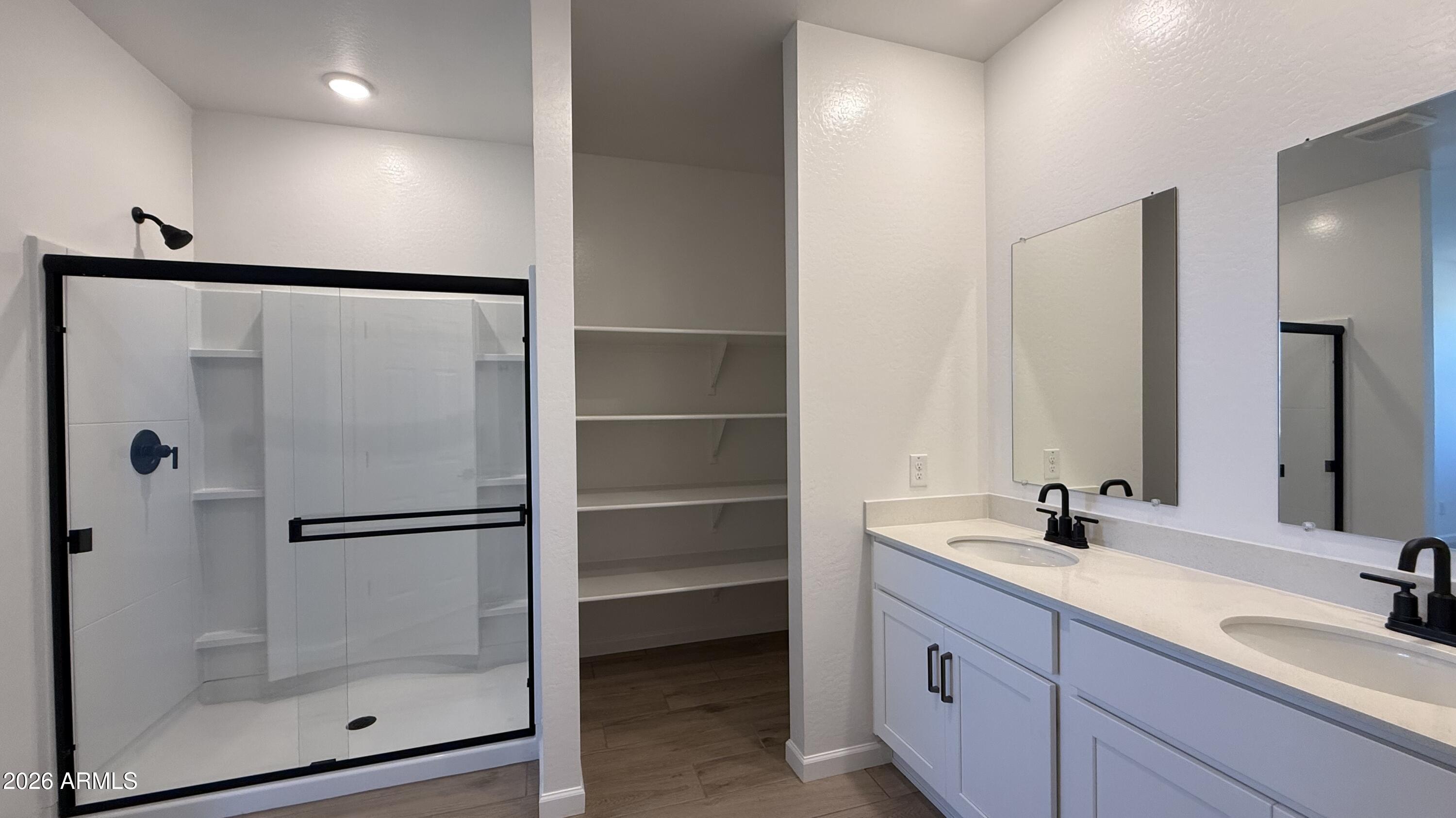 47372 W KENNER Drive