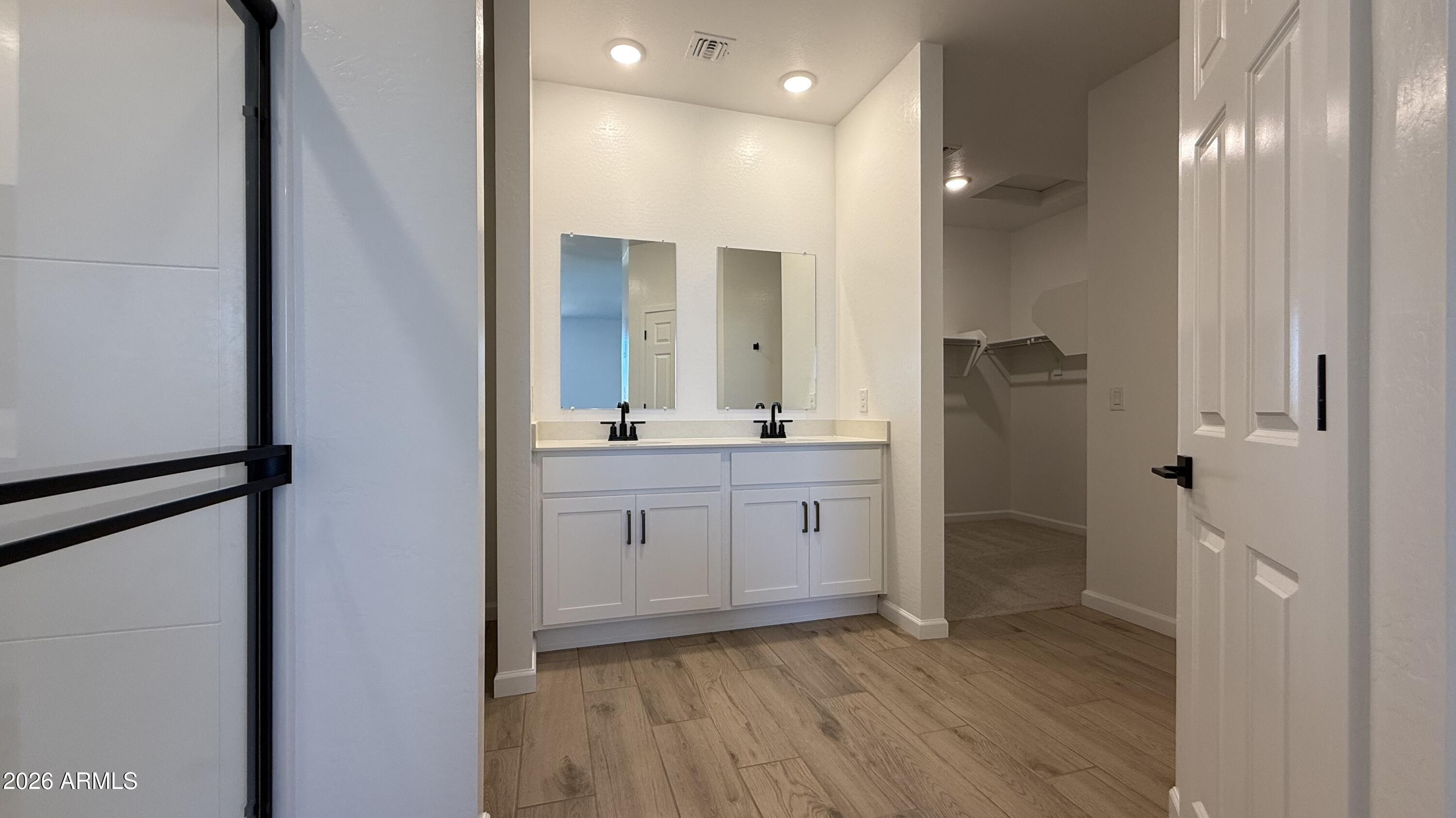 47372 W KENNER Drive