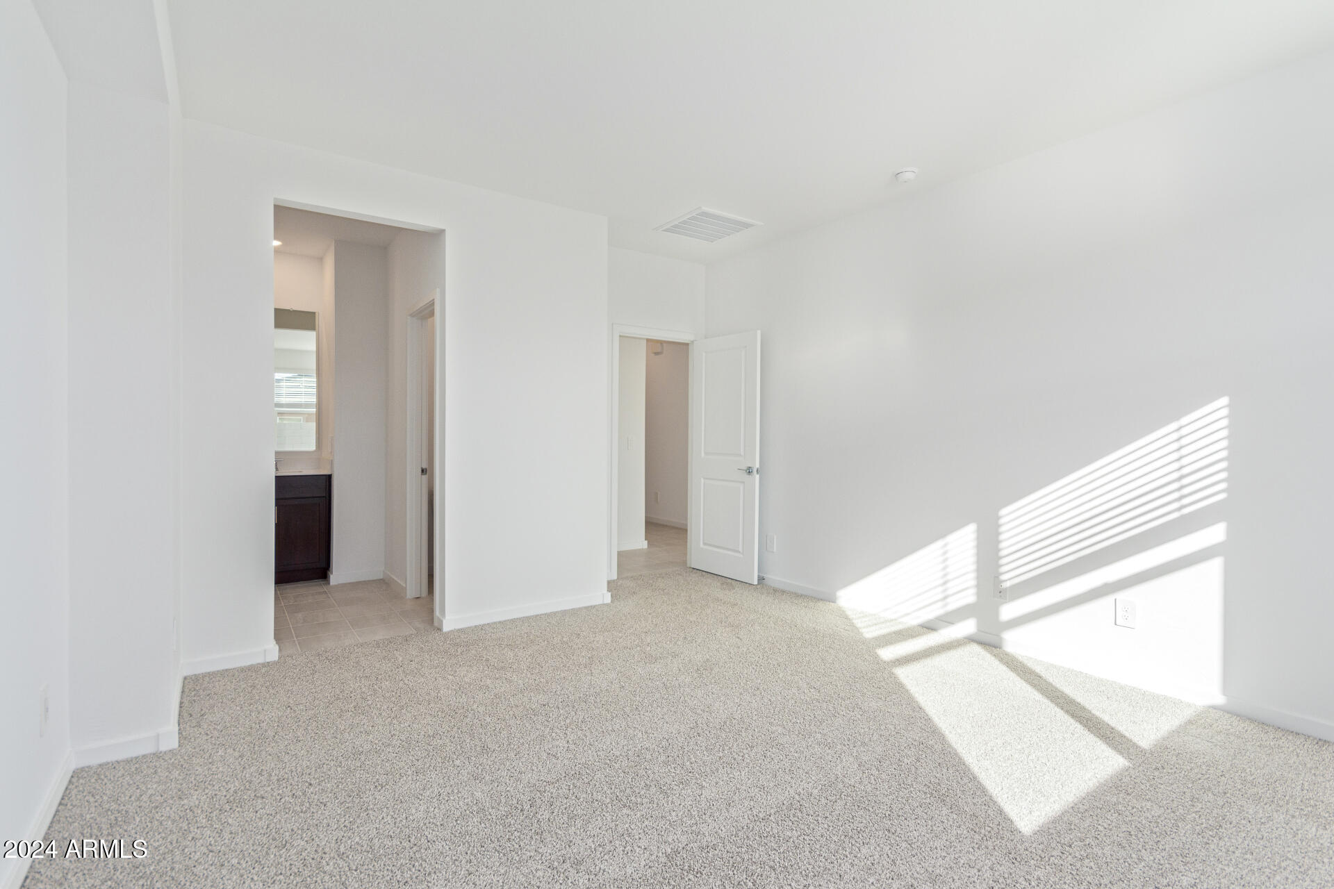 17629 W MADISON Street