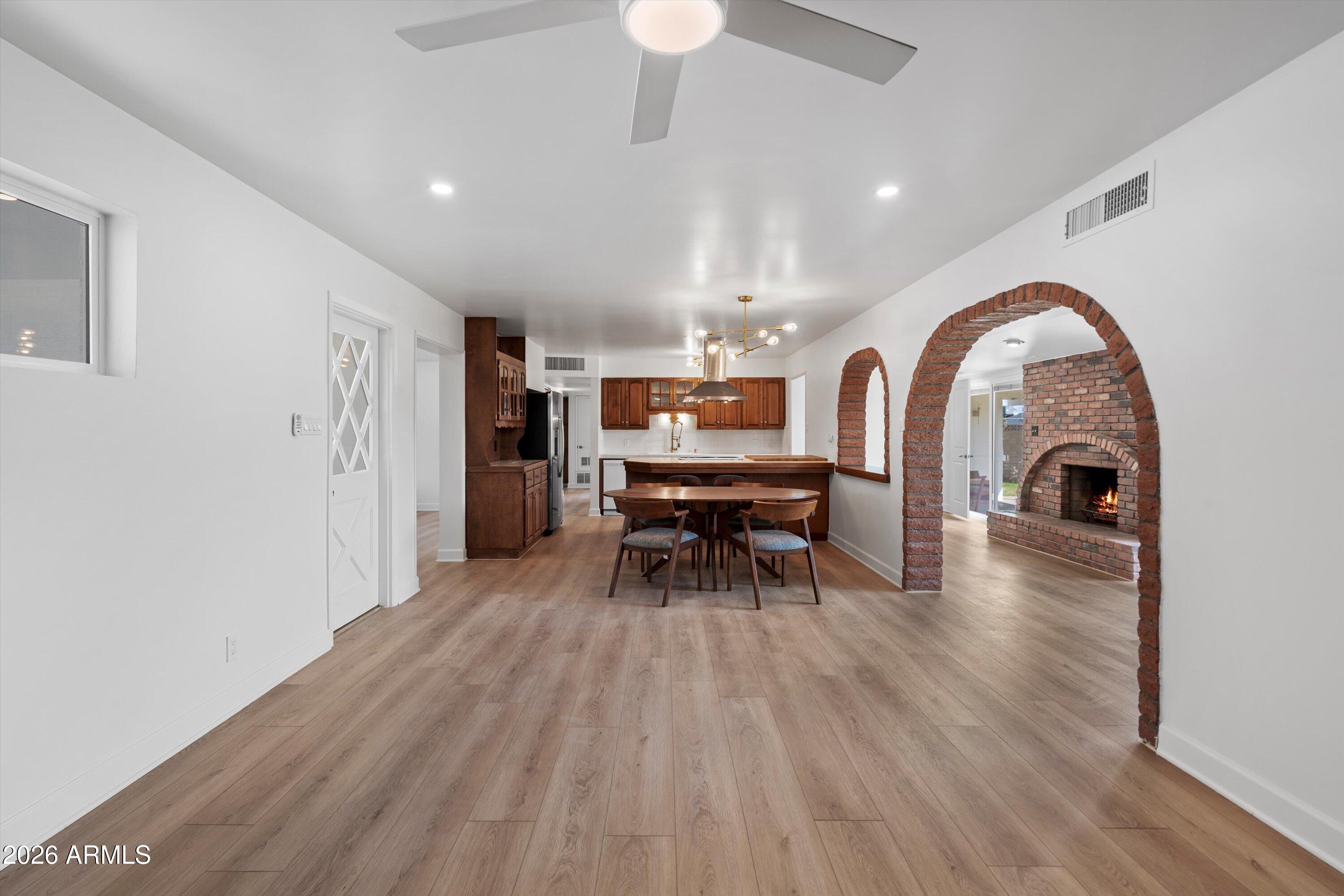 6625 E CULVER Street