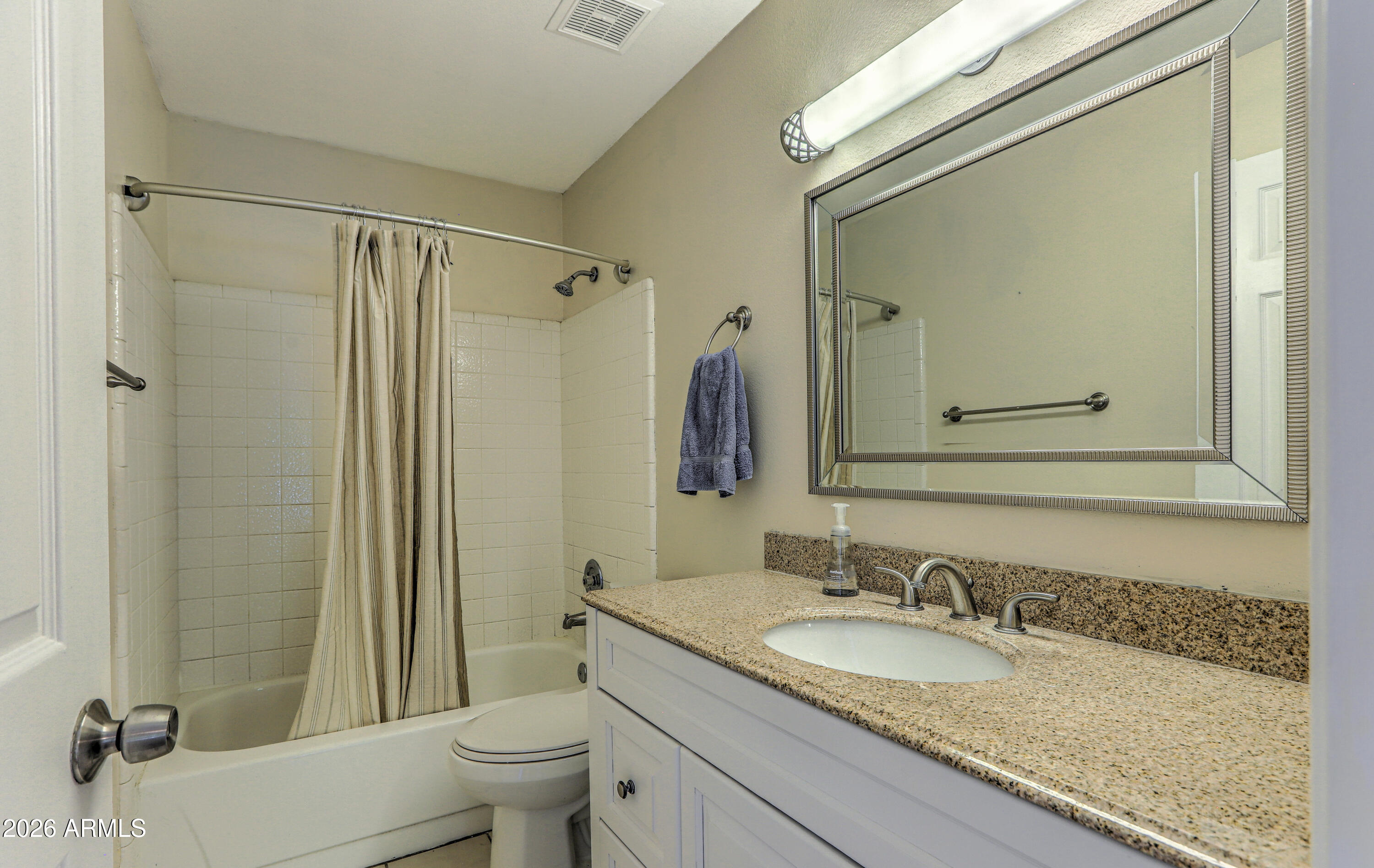 3136 W TIERRA BUENA Lane