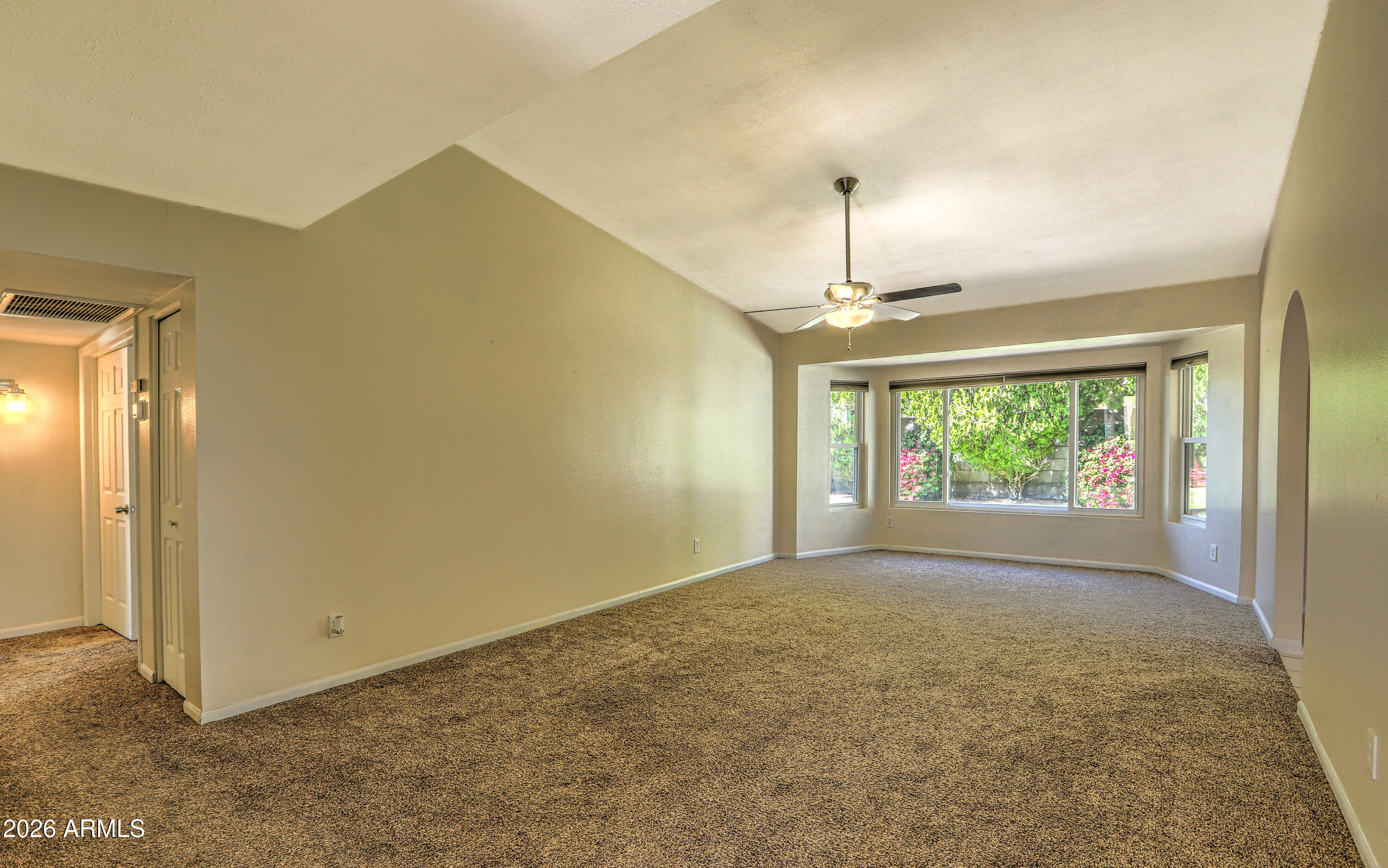 3136 W TIERRA BUENA Lane