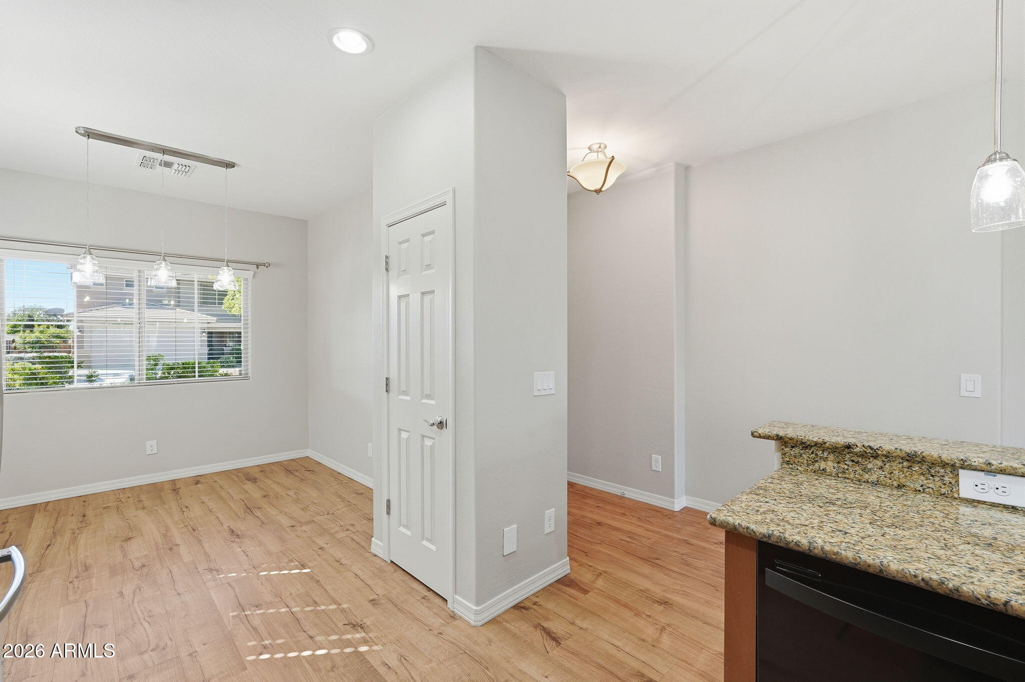 1404 W RUBBER TREE Court