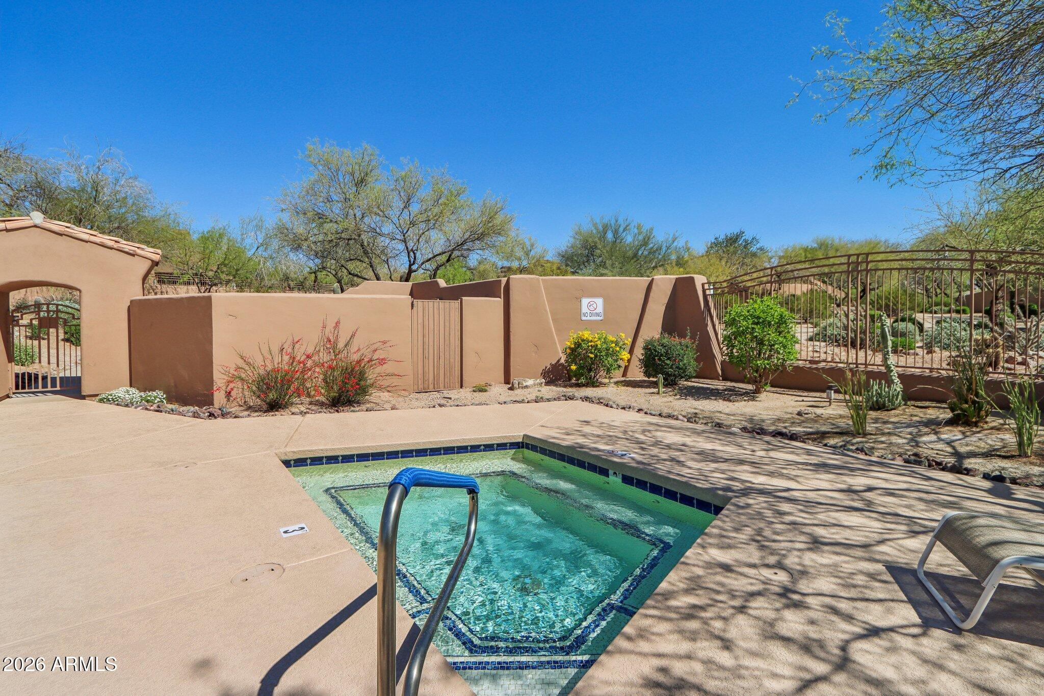 8464 E GILDED PERCH Drive