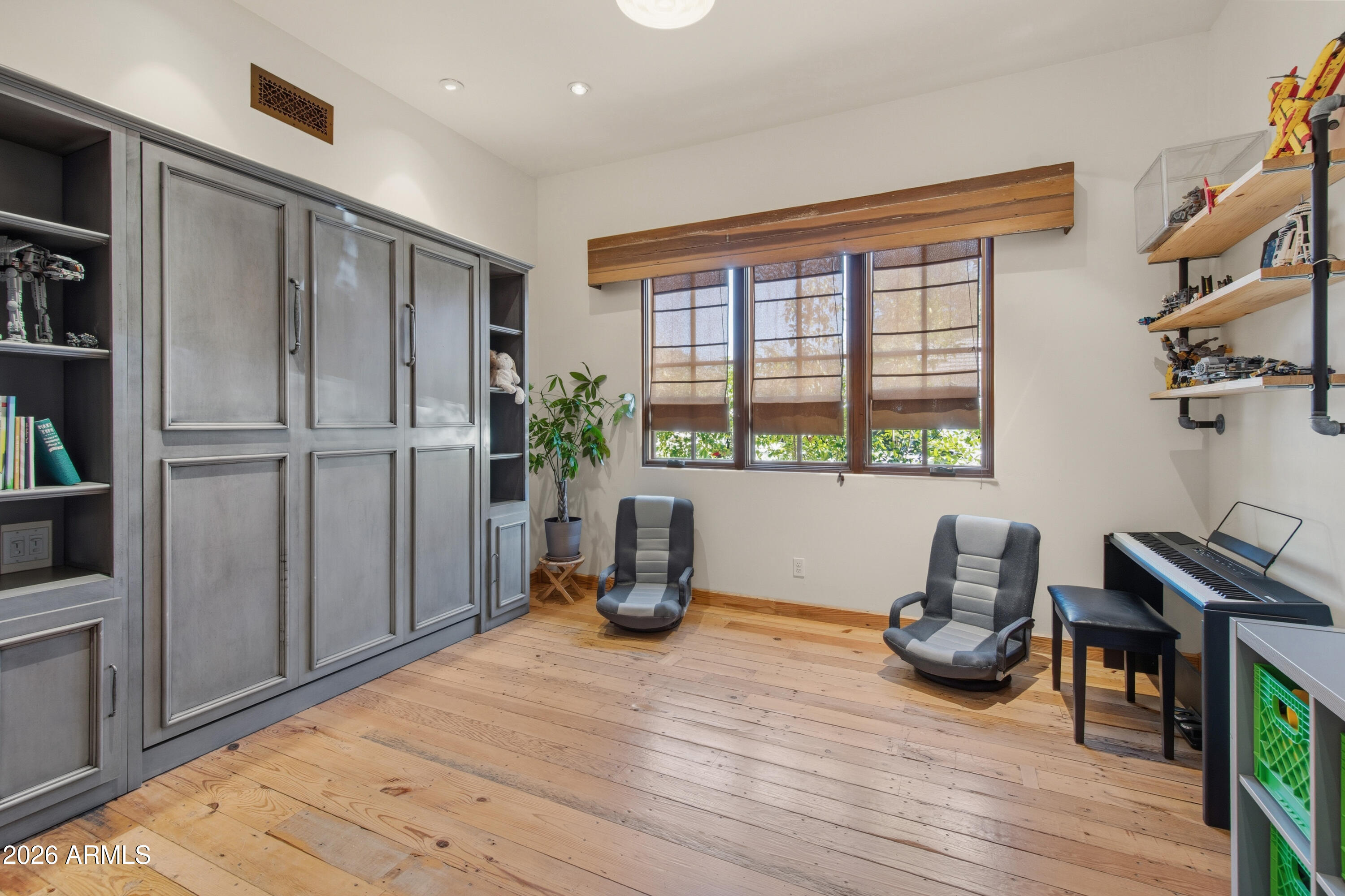 8131 E APPALOOSA Trail