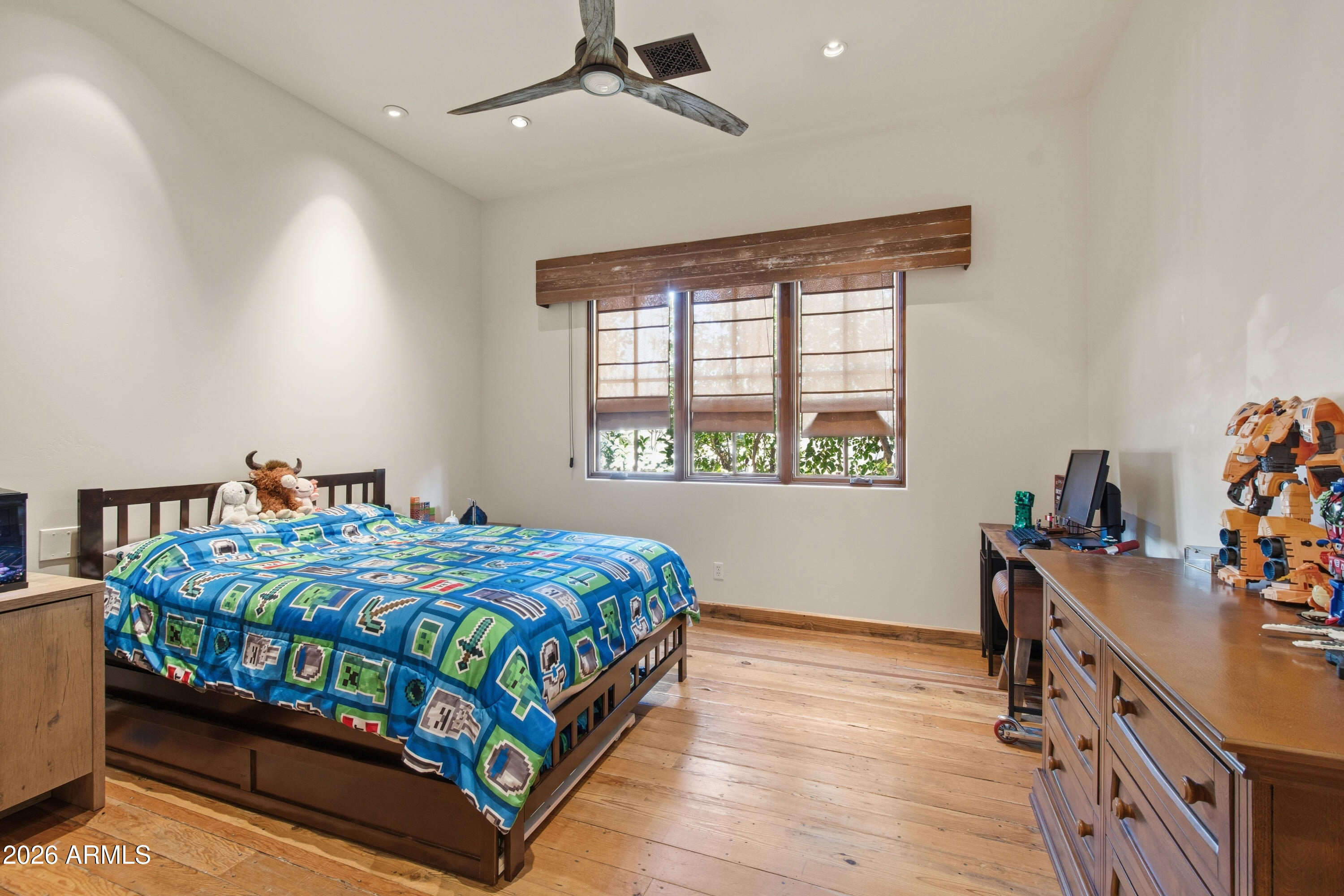 8131 E APPALOOSA Trail