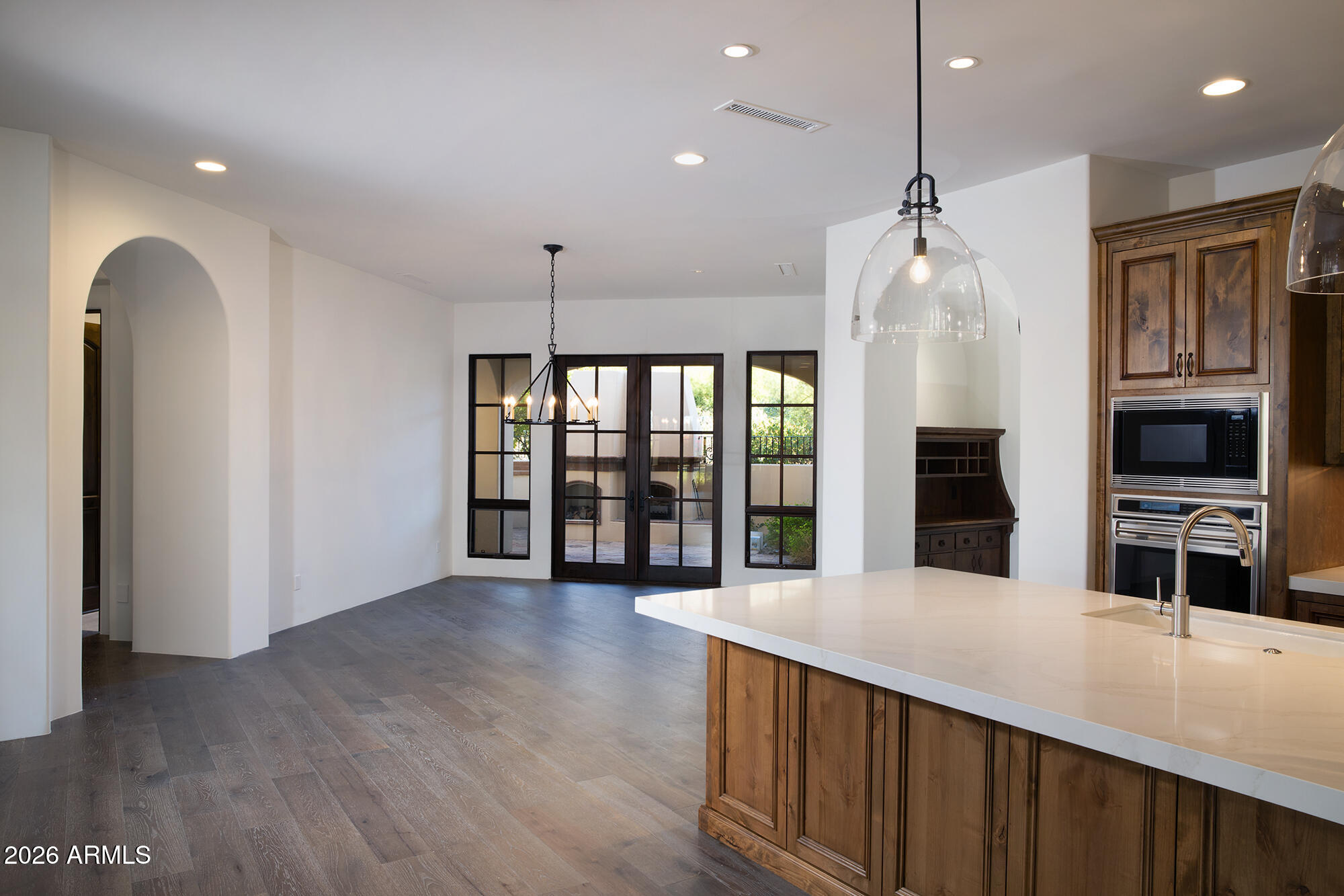 10728 E COTTONTAIL Lane