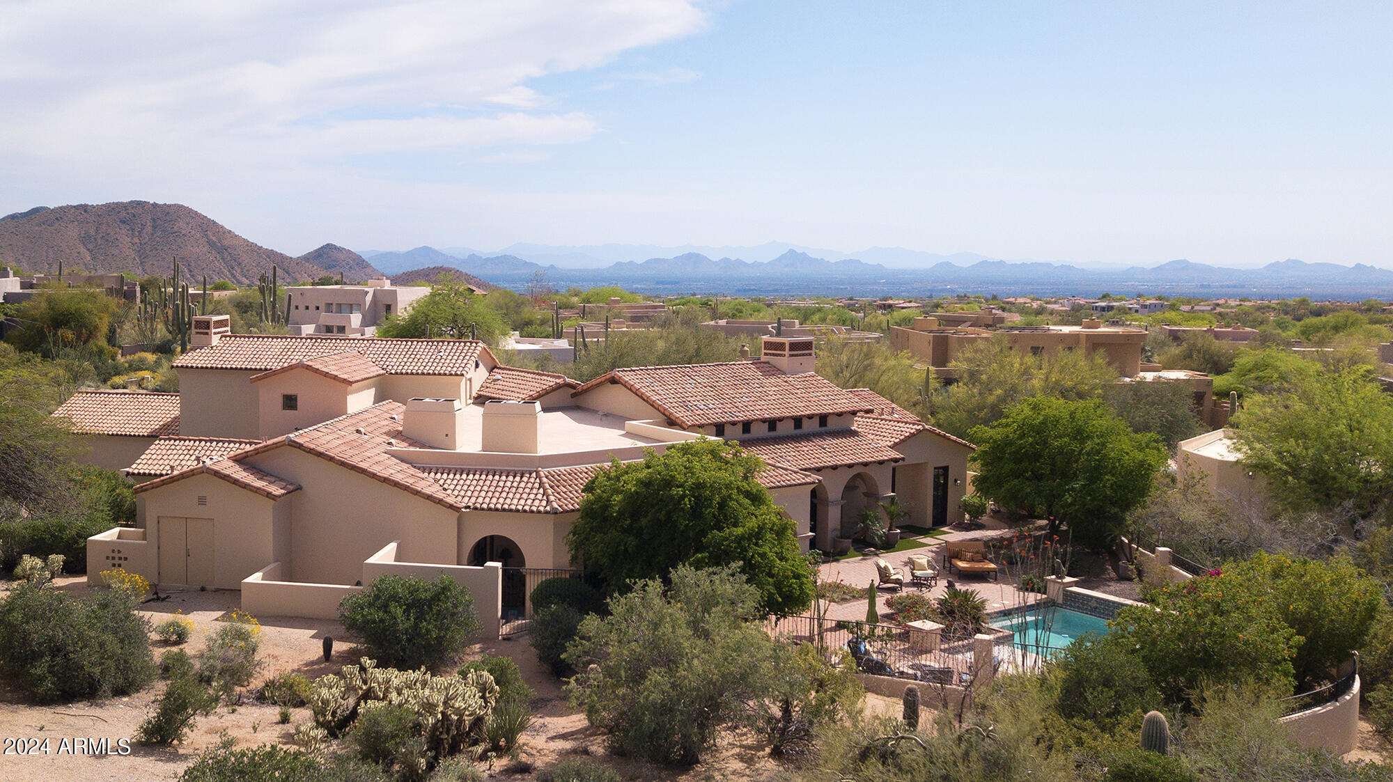 10728 E COTTONTAIL Lane