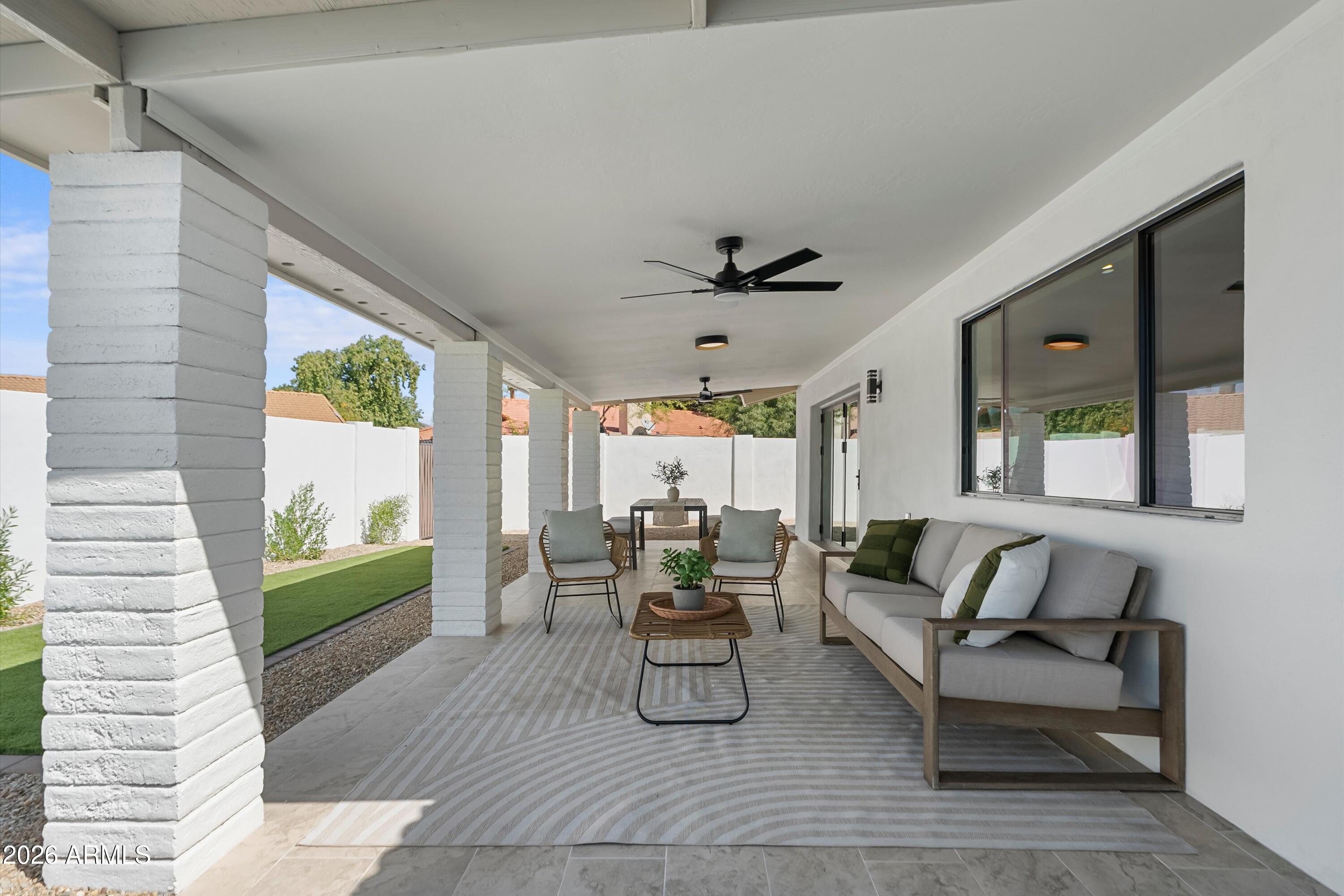 5334 E SHERIDAN Street