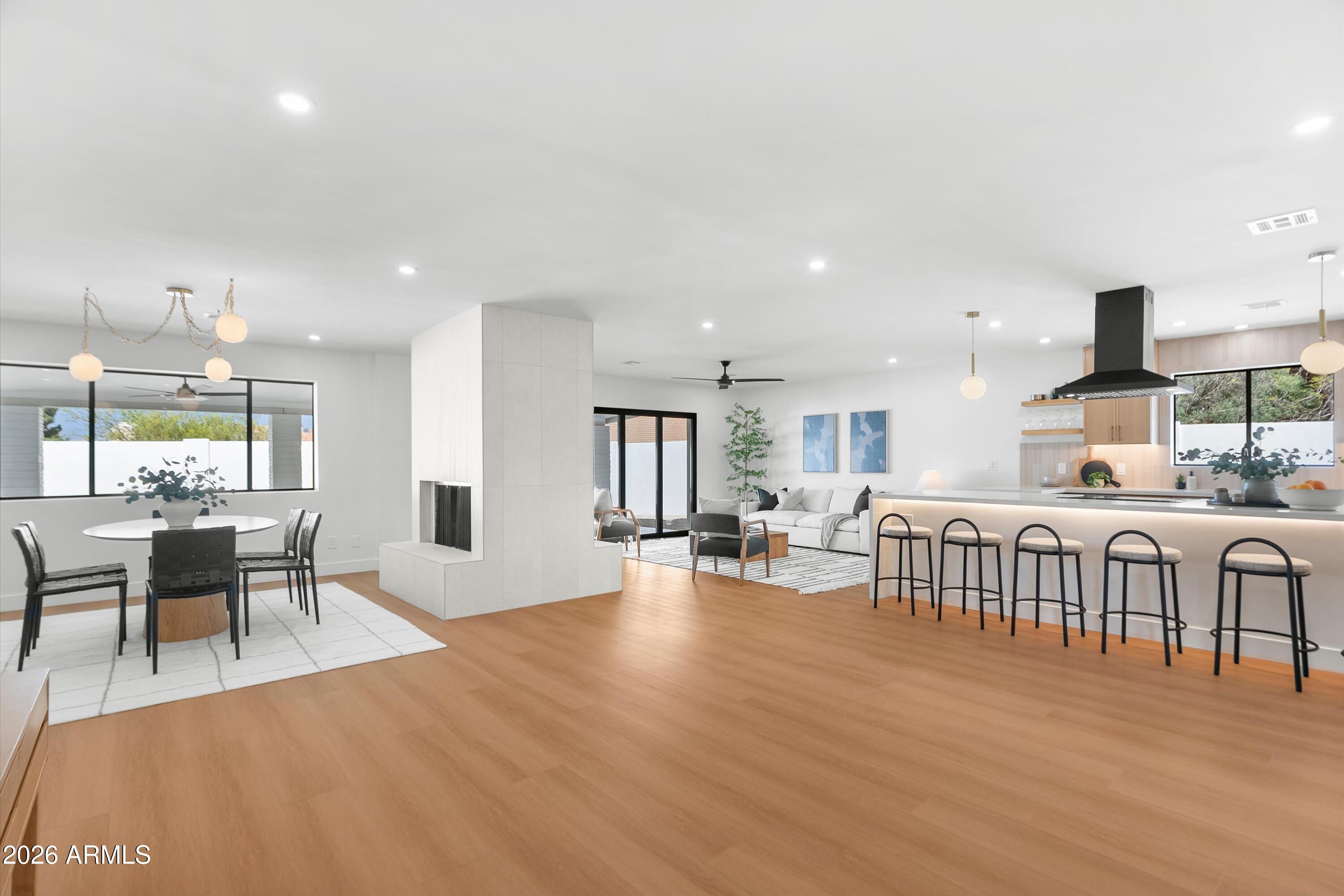 5334 E SHERIDAN Street