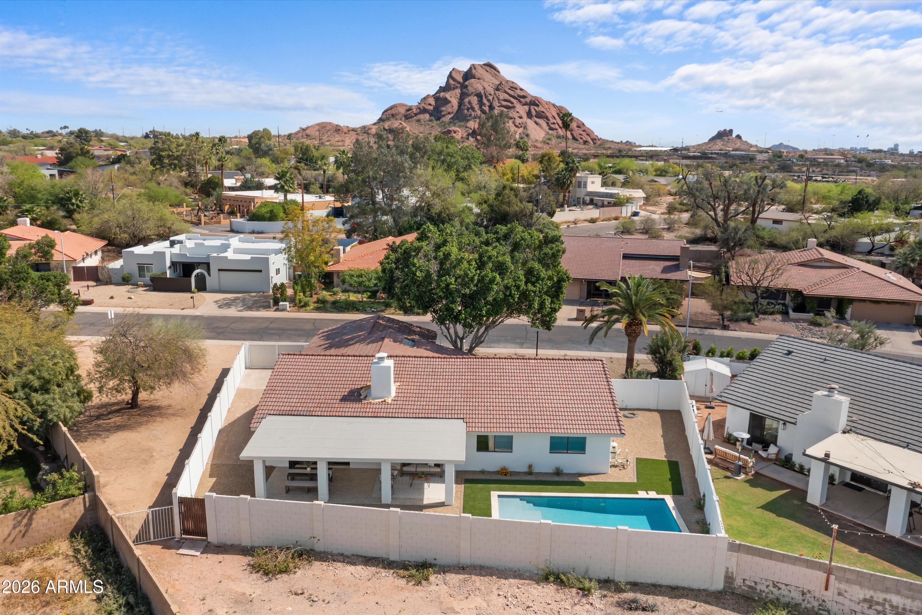 5334 E SHERIDAN Street