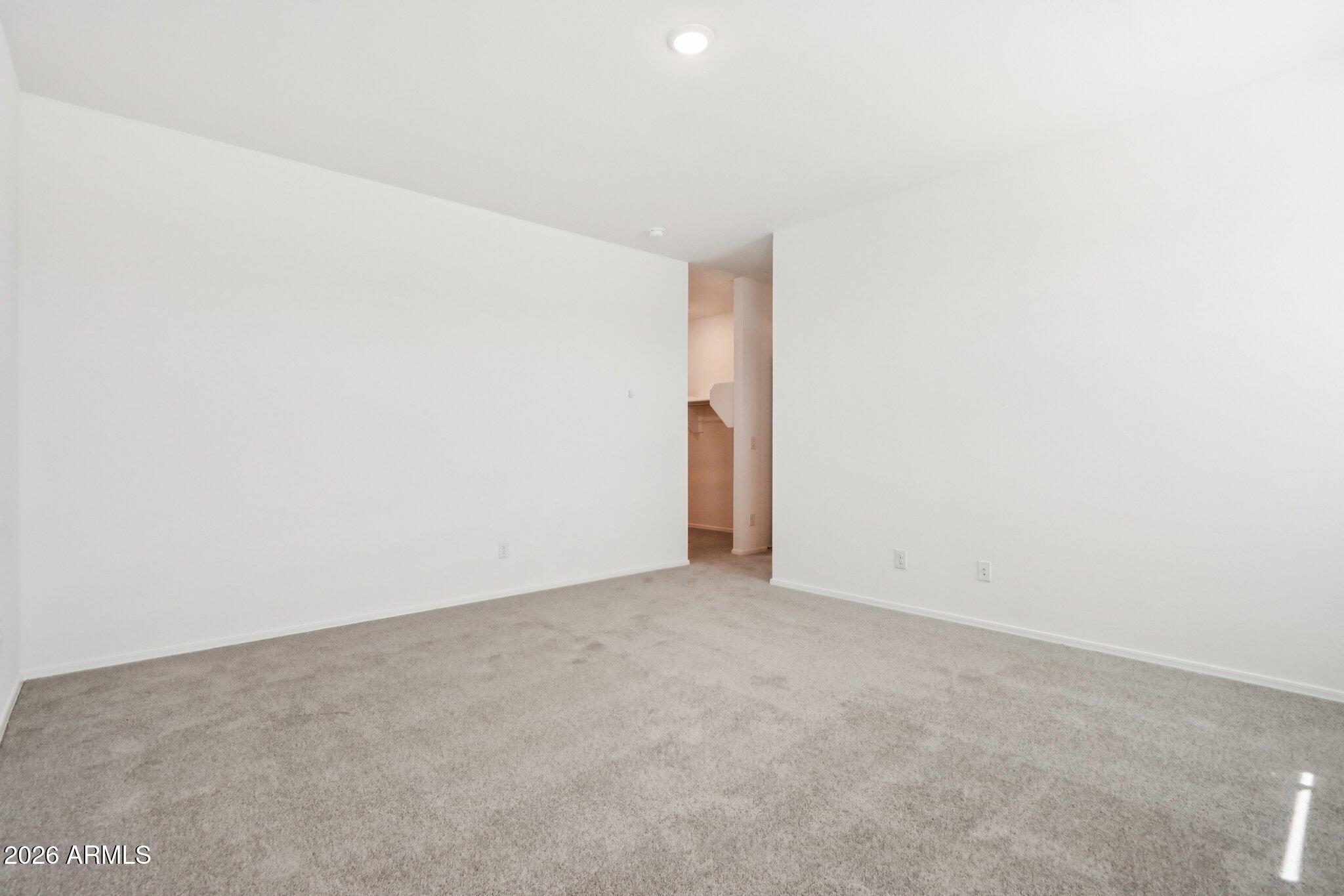 24231 W BOWKER Street