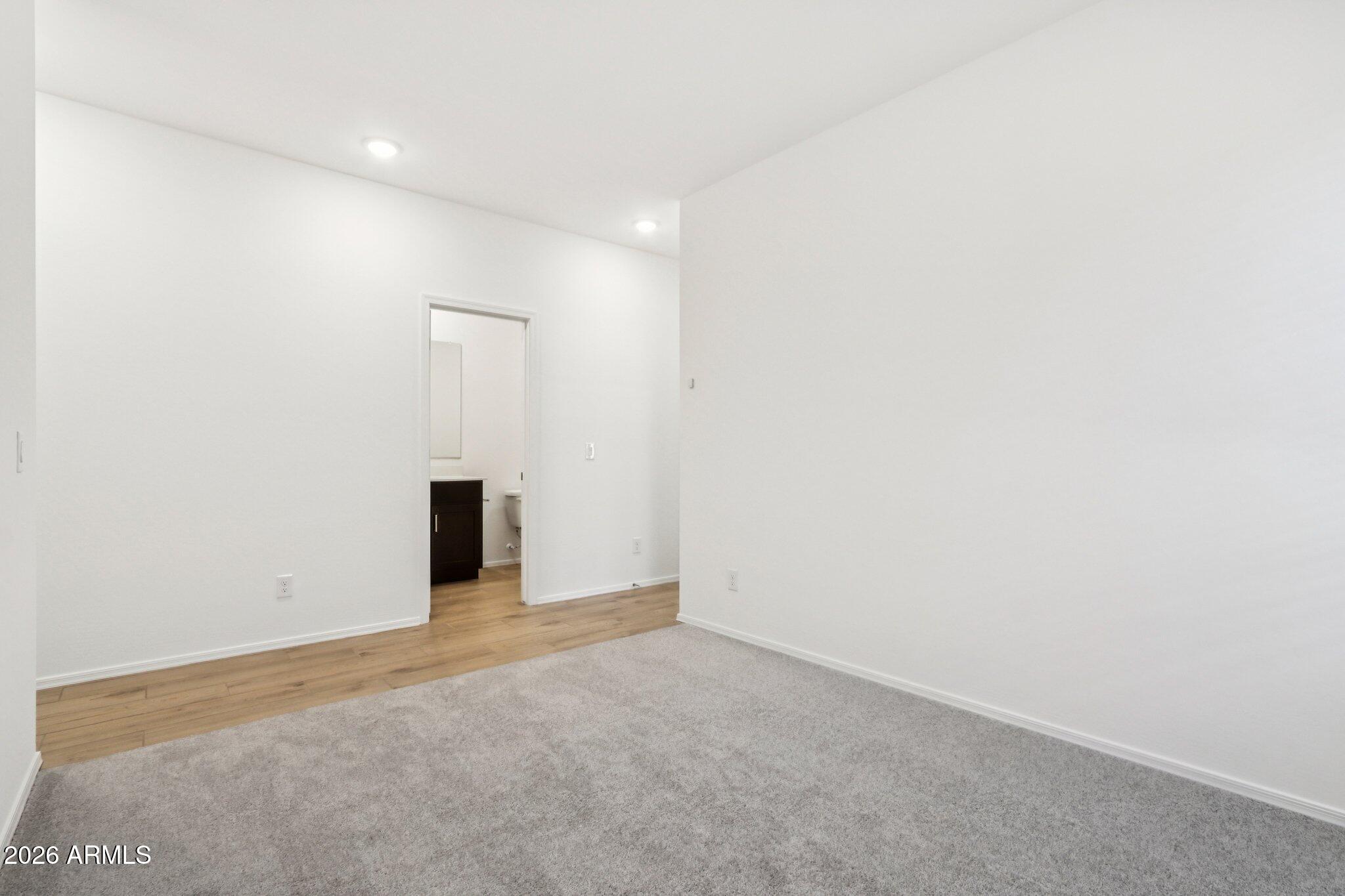 24231 W BOWKER Street