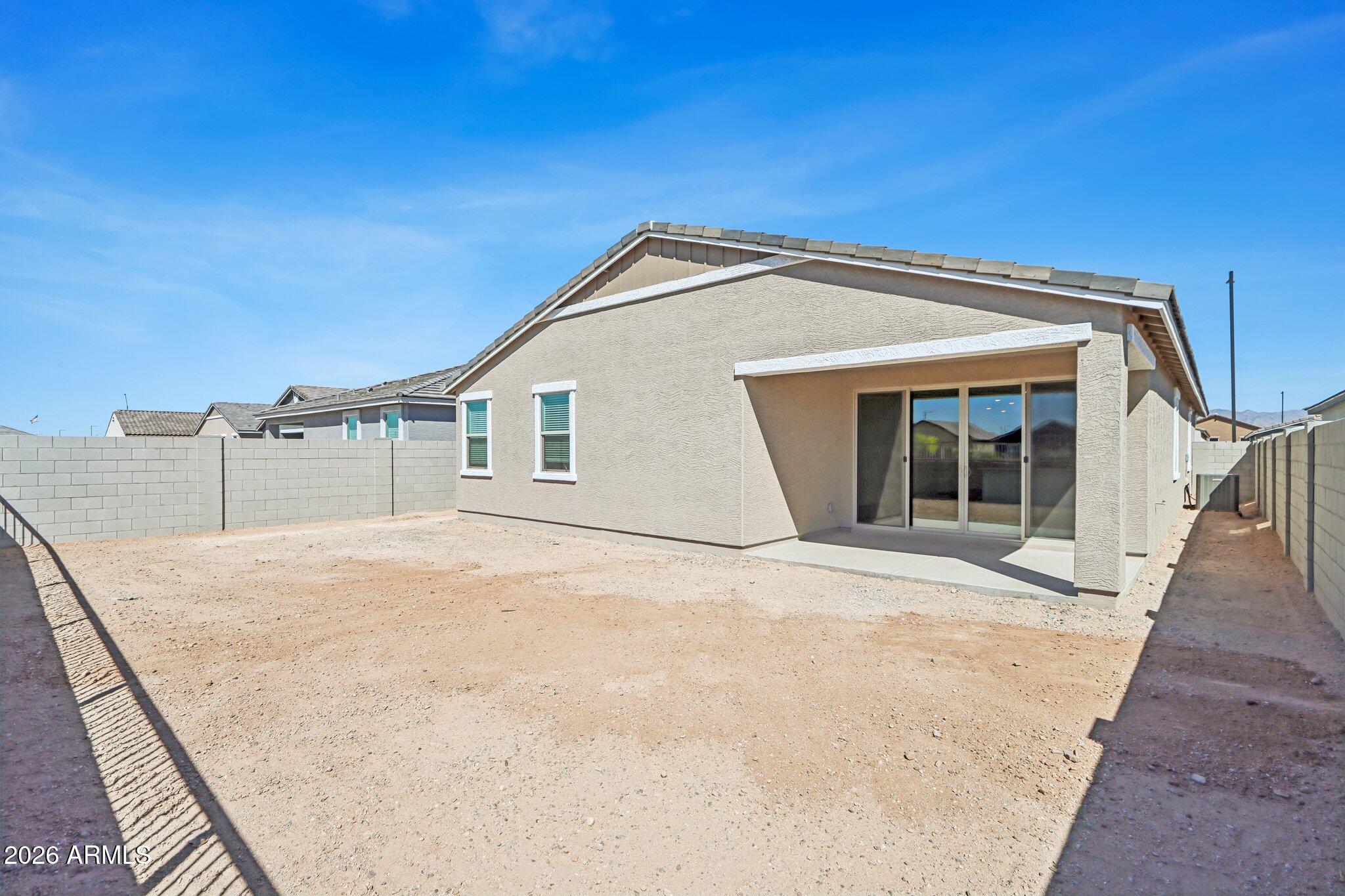 24231 W BOWKER Street