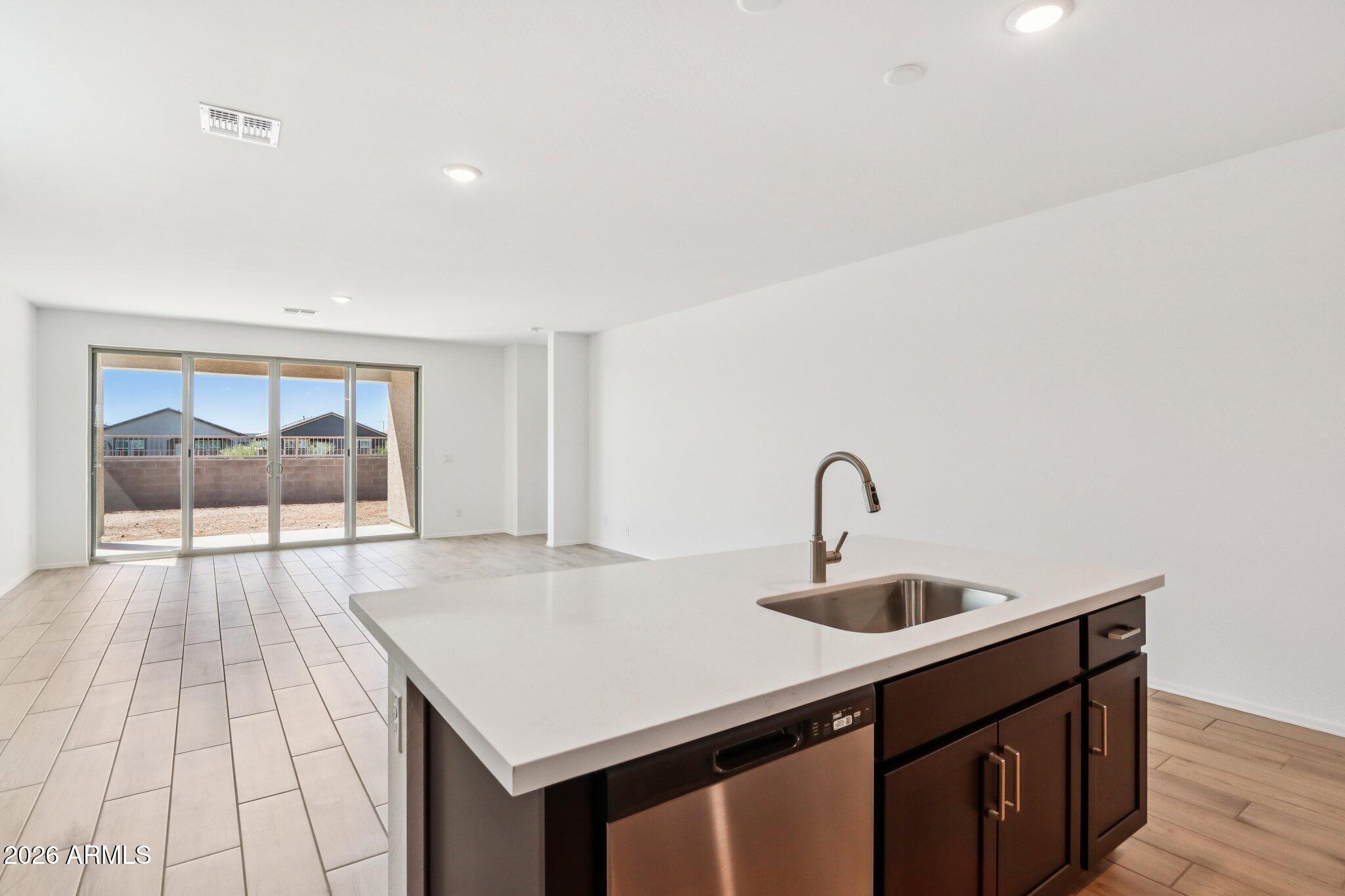 24231 W BOWKER Street