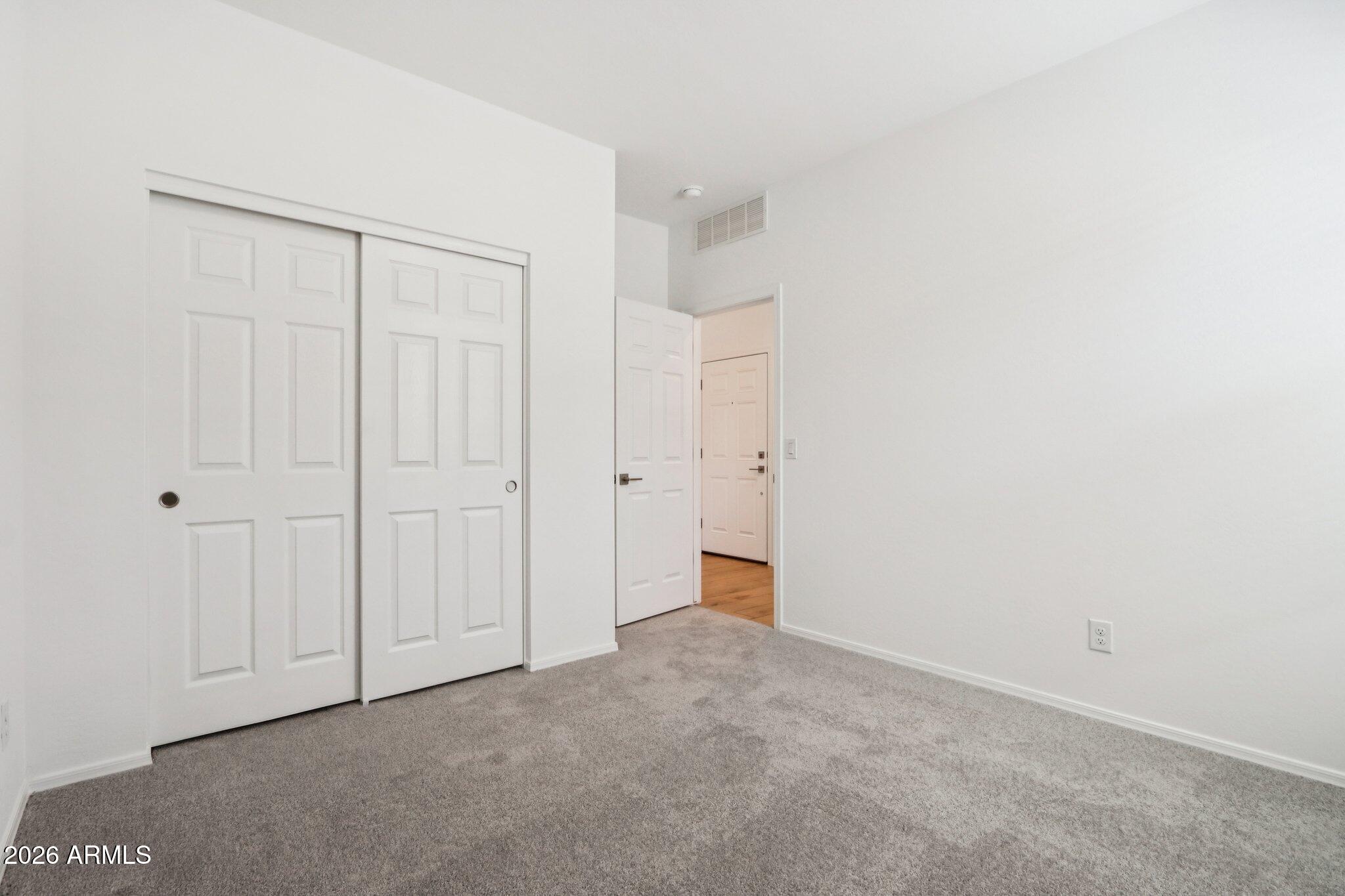 24231 W BOWKER Street