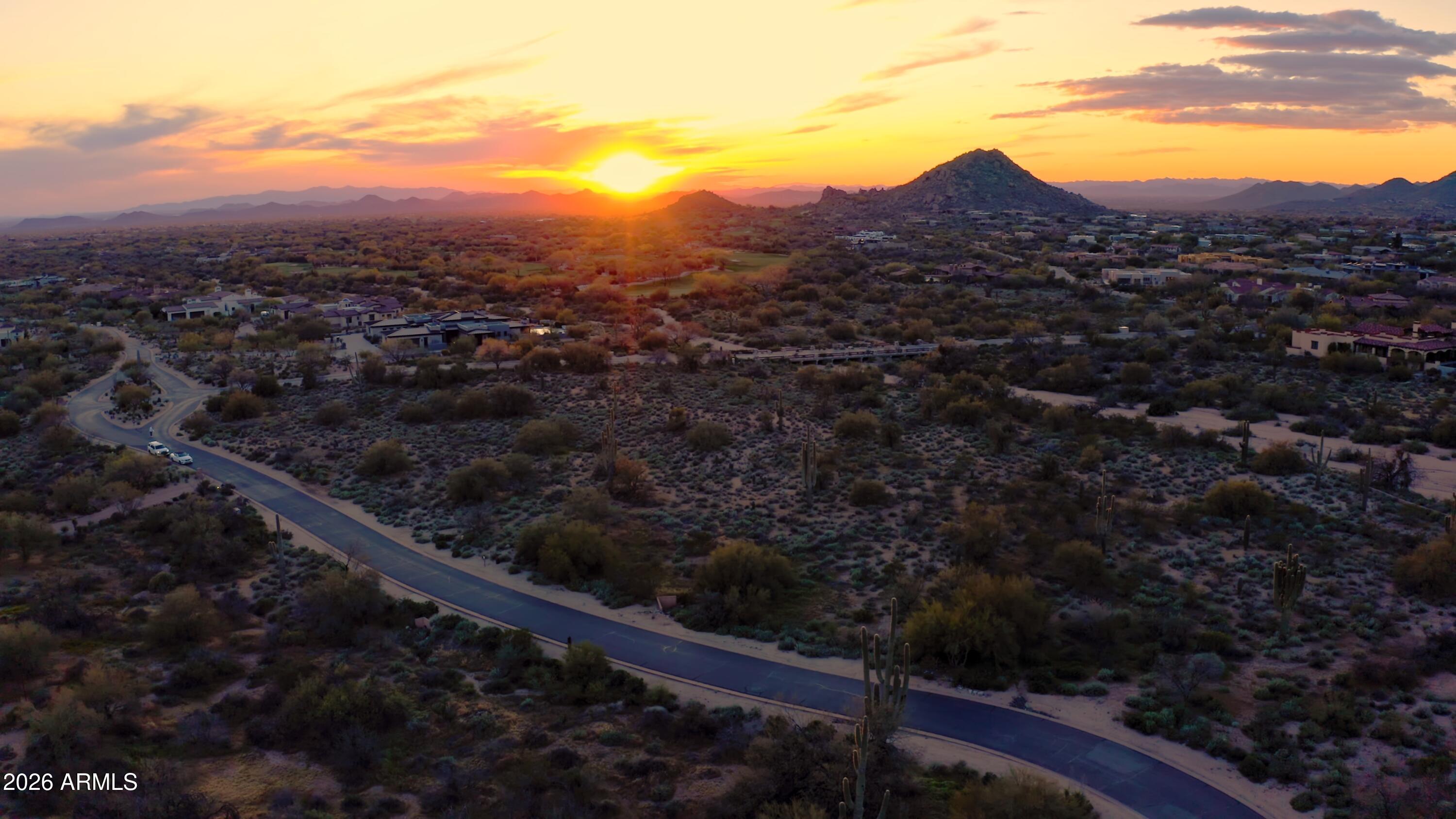 8600 E WHISPER ROCK Trail 102