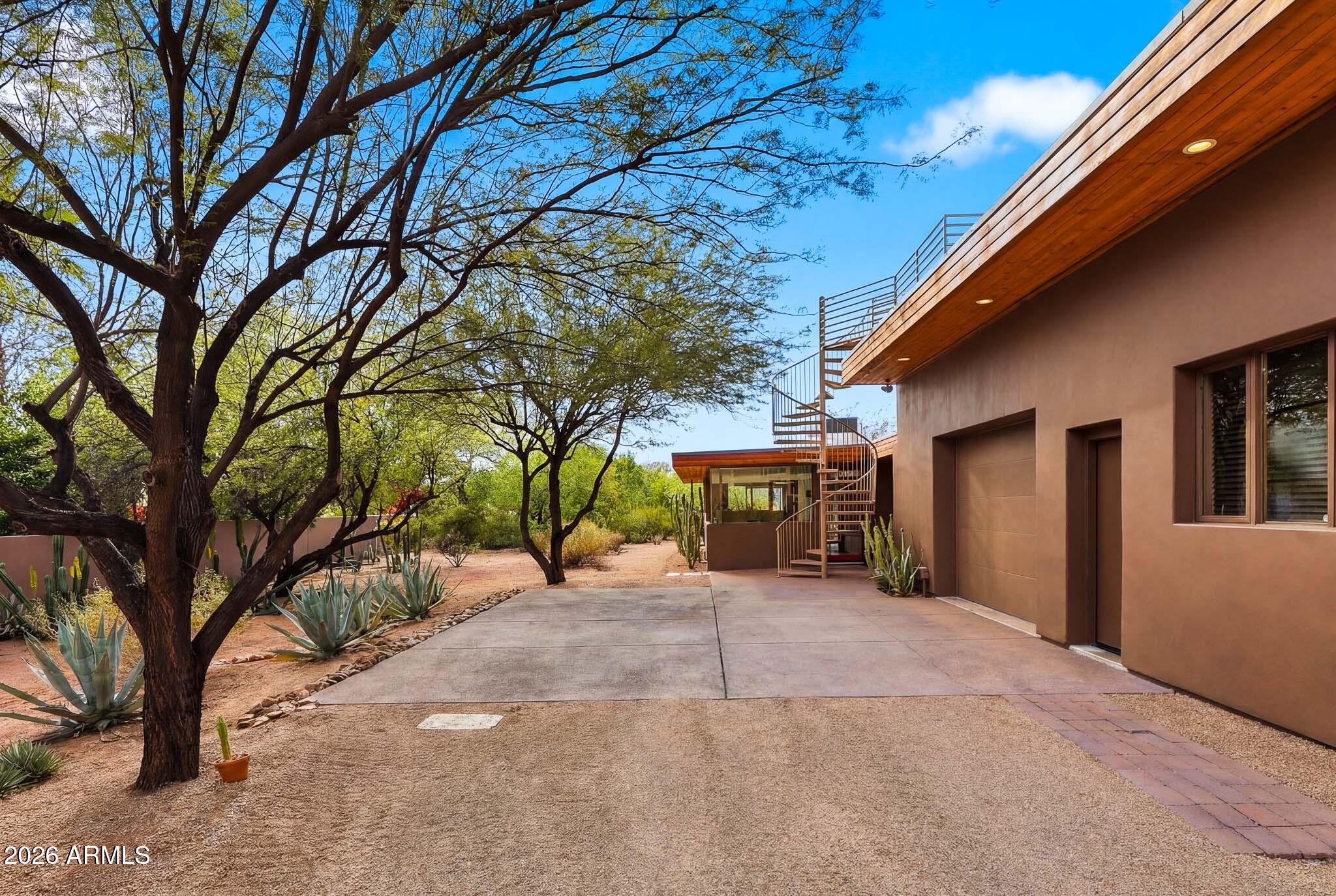 3601 E STANFORD Drive